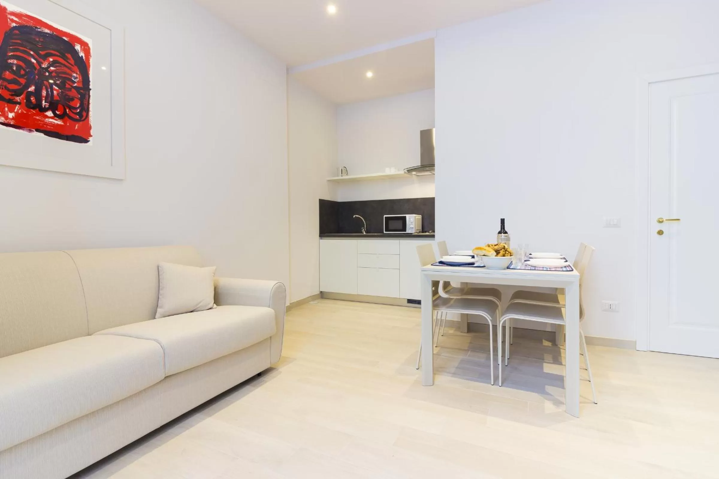 Kitchen or kitchenette in Palazzo d'Auria ApartHotel