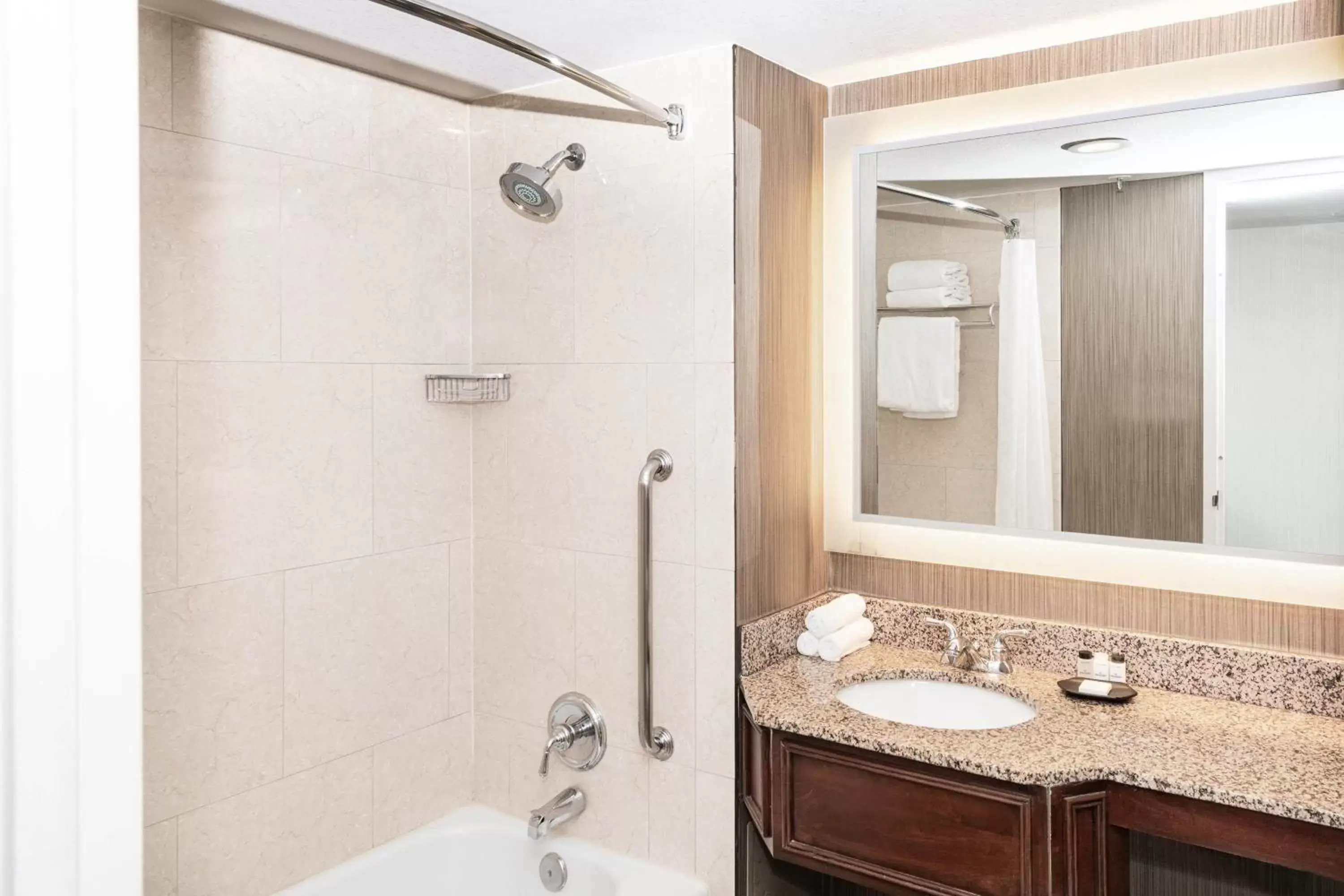 Suite, Executive Suite, 1 King, Sofa bed in Sheraton Indianapolis City Centre Hotel Suite, Executive Suite, 1 King, Sofa bed in Sheraton Indianapolis City Centre Hotel