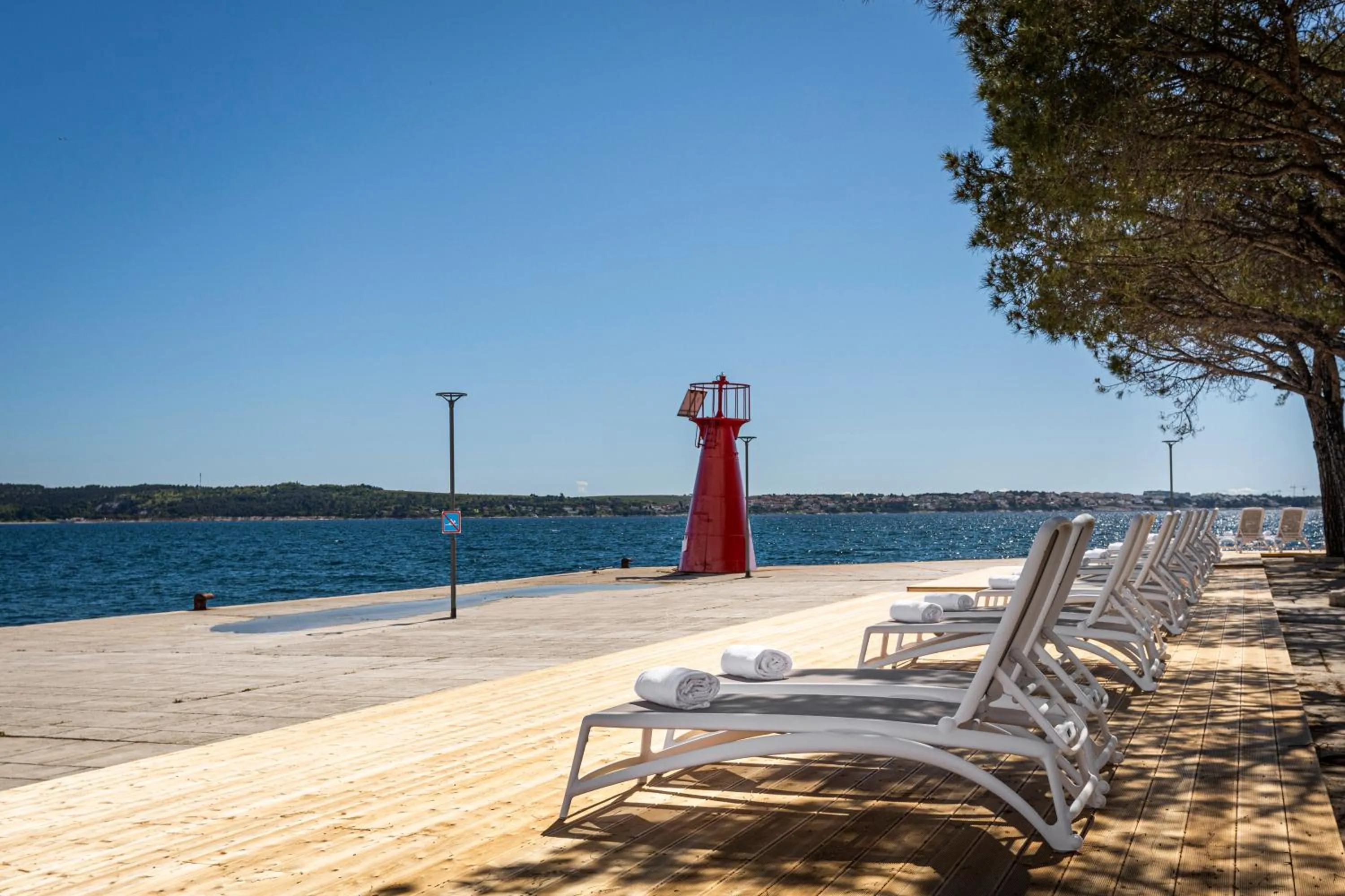 Summer in Hotel Histrion