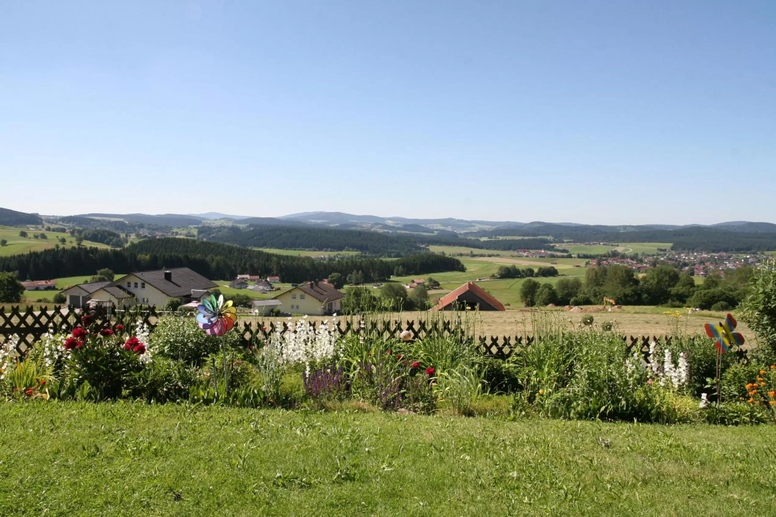Garden in Hotel "Haus am Berg"