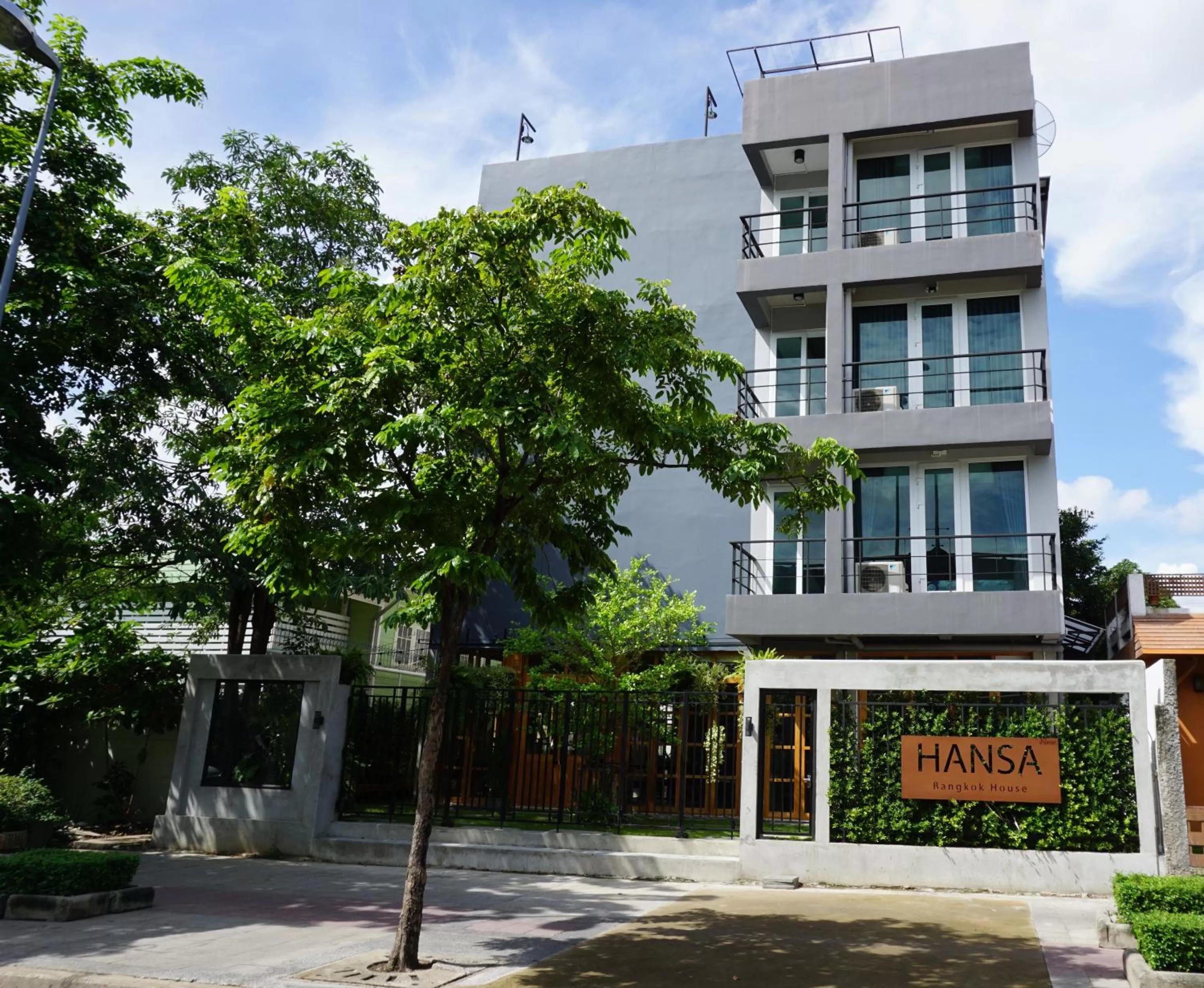 Facade/entrance, Property Building in Hansa Bangkok House
