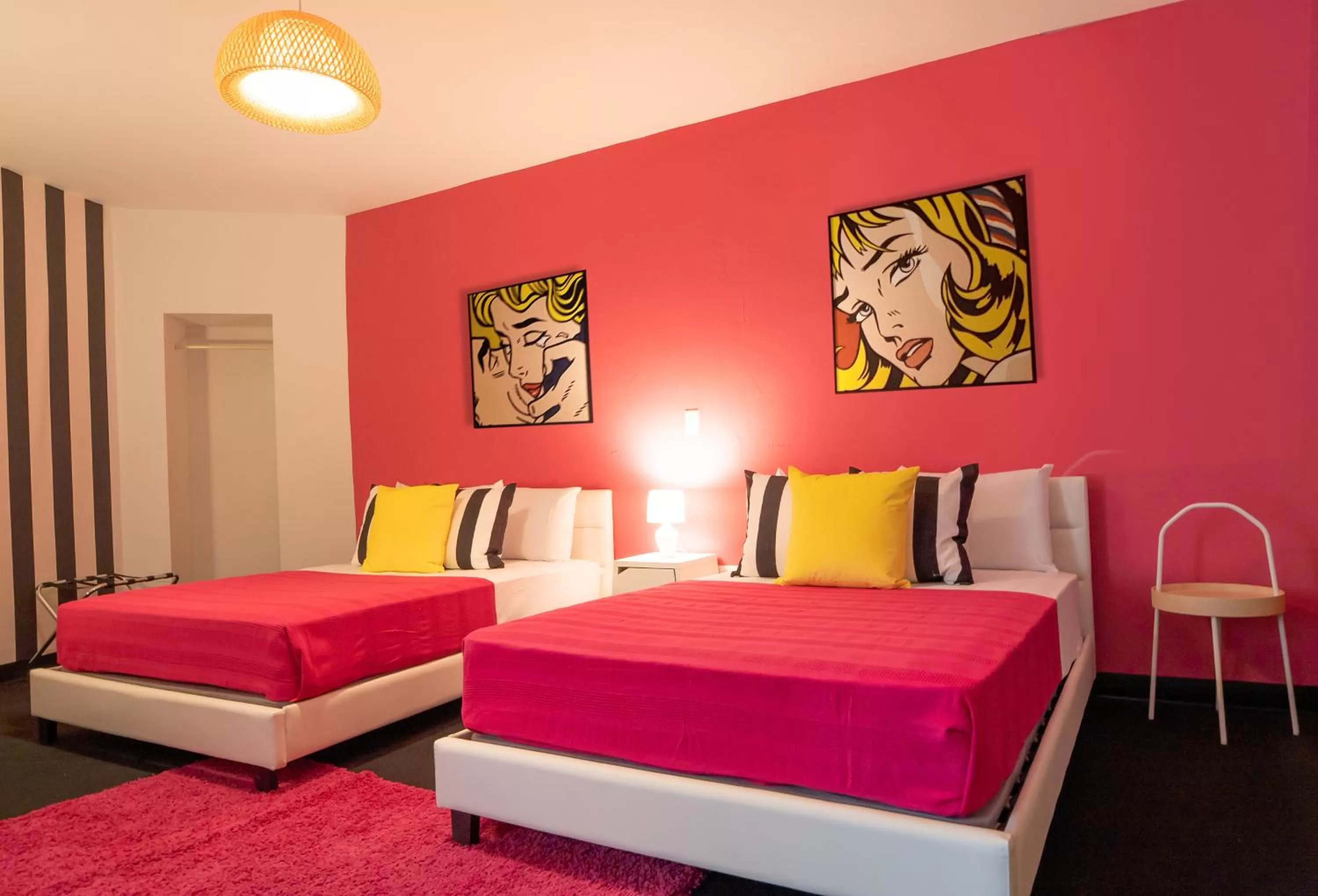 Bed in The Fox Hotel