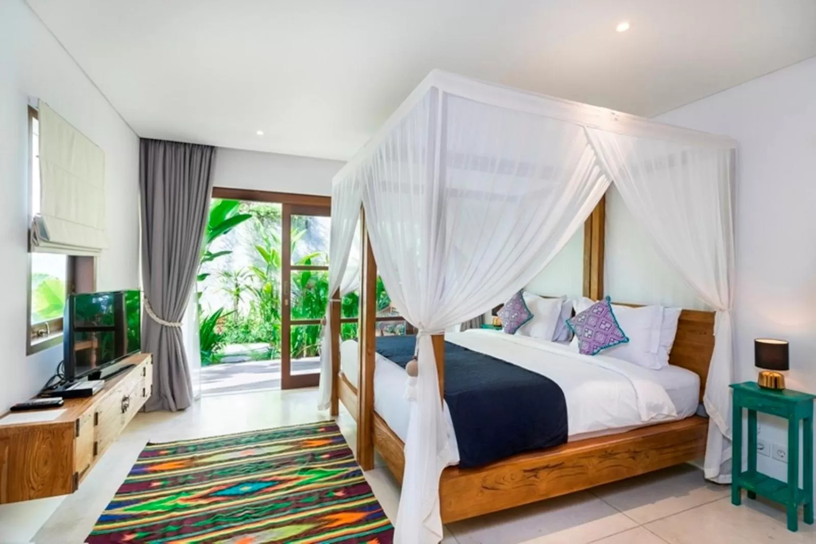 Bed in Calma Ubud Suite & Villas - Rice Fields View, Infinity Pool !