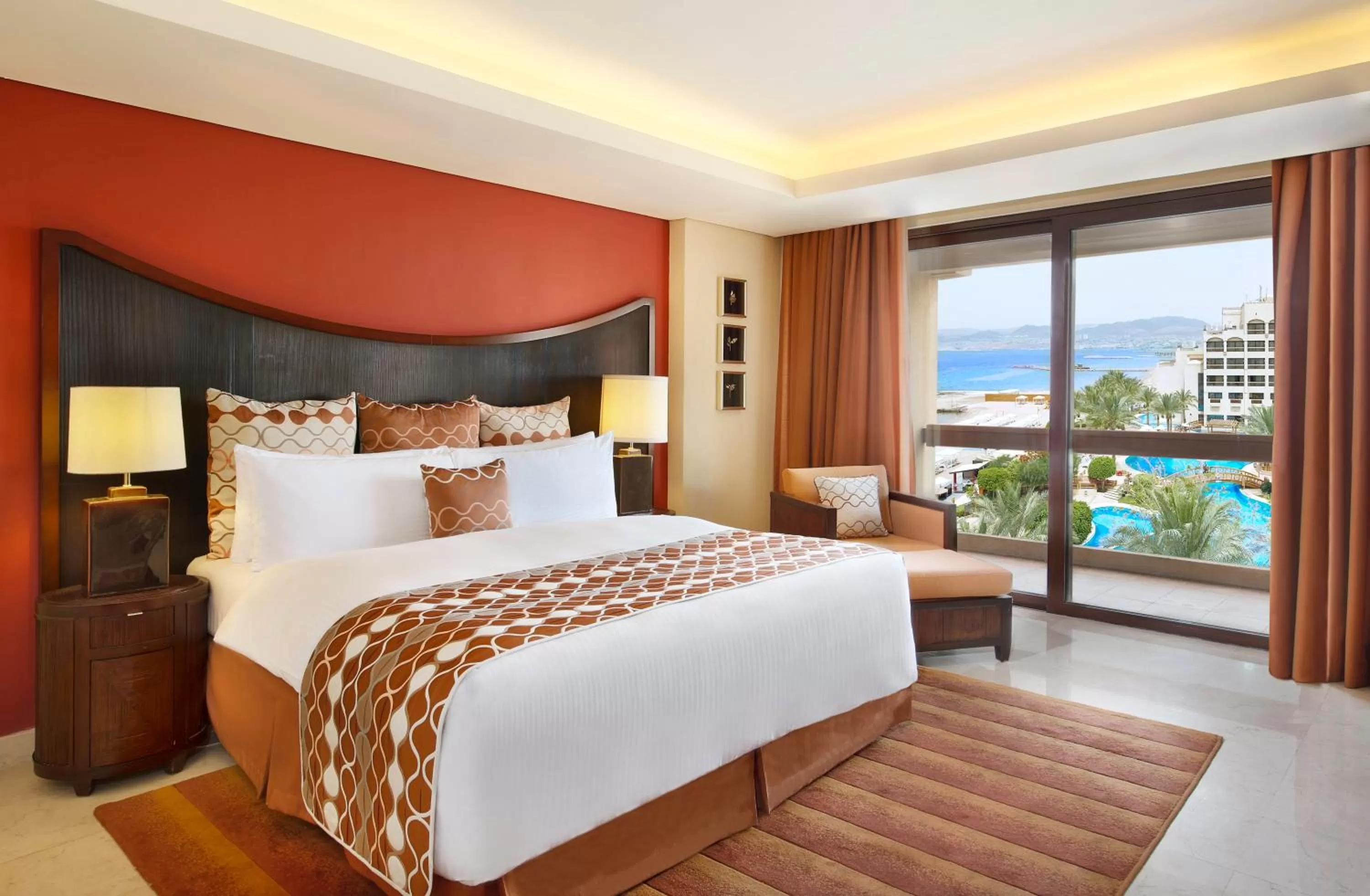 Photo of the whole room, Bed in InterContinental Aqaba by IHG