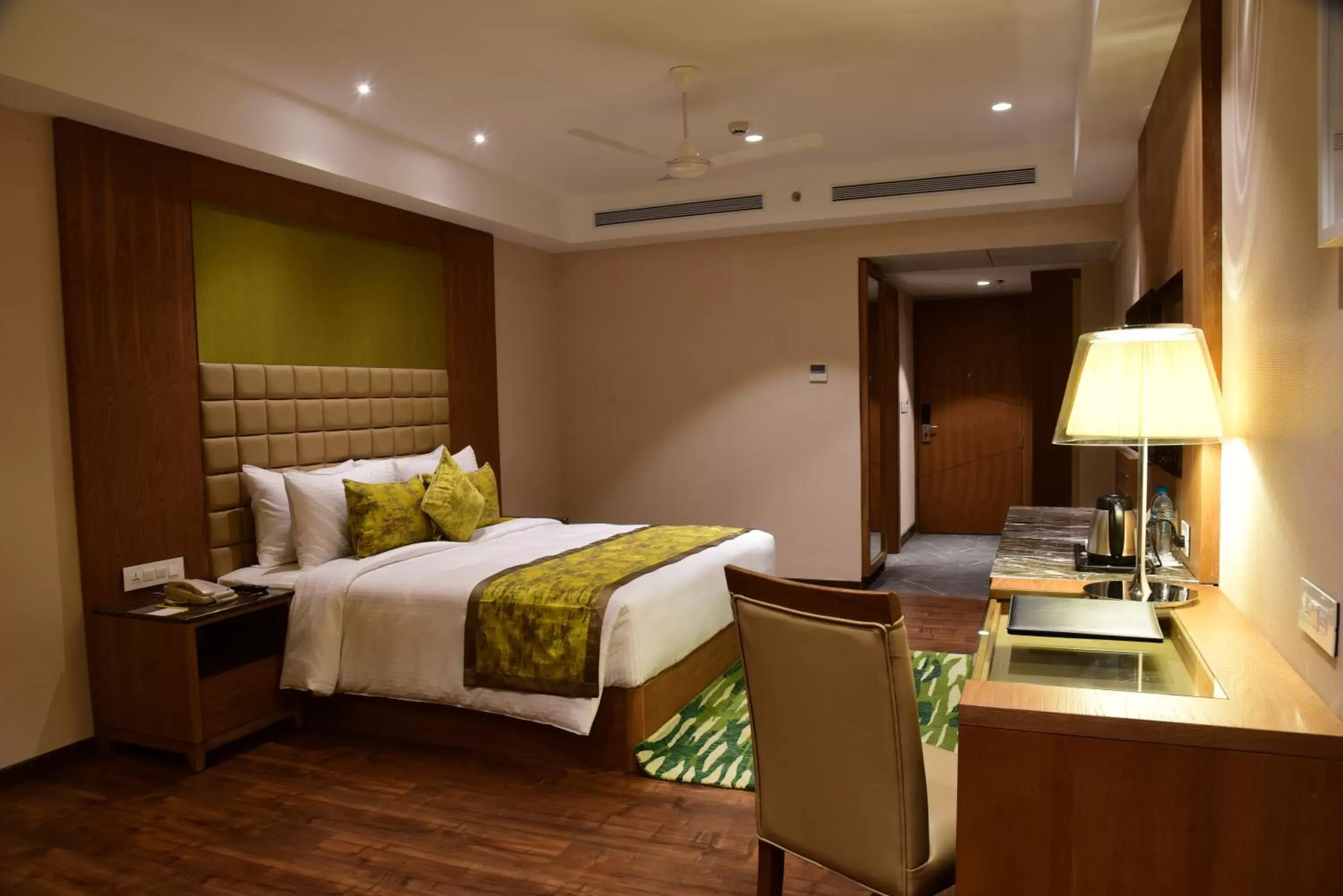 Business Room City View - single occupancy in Lemon Tree Hotel Siliguri Business Room City View - single occupancy in Lemon Tree Hotel Siliguri