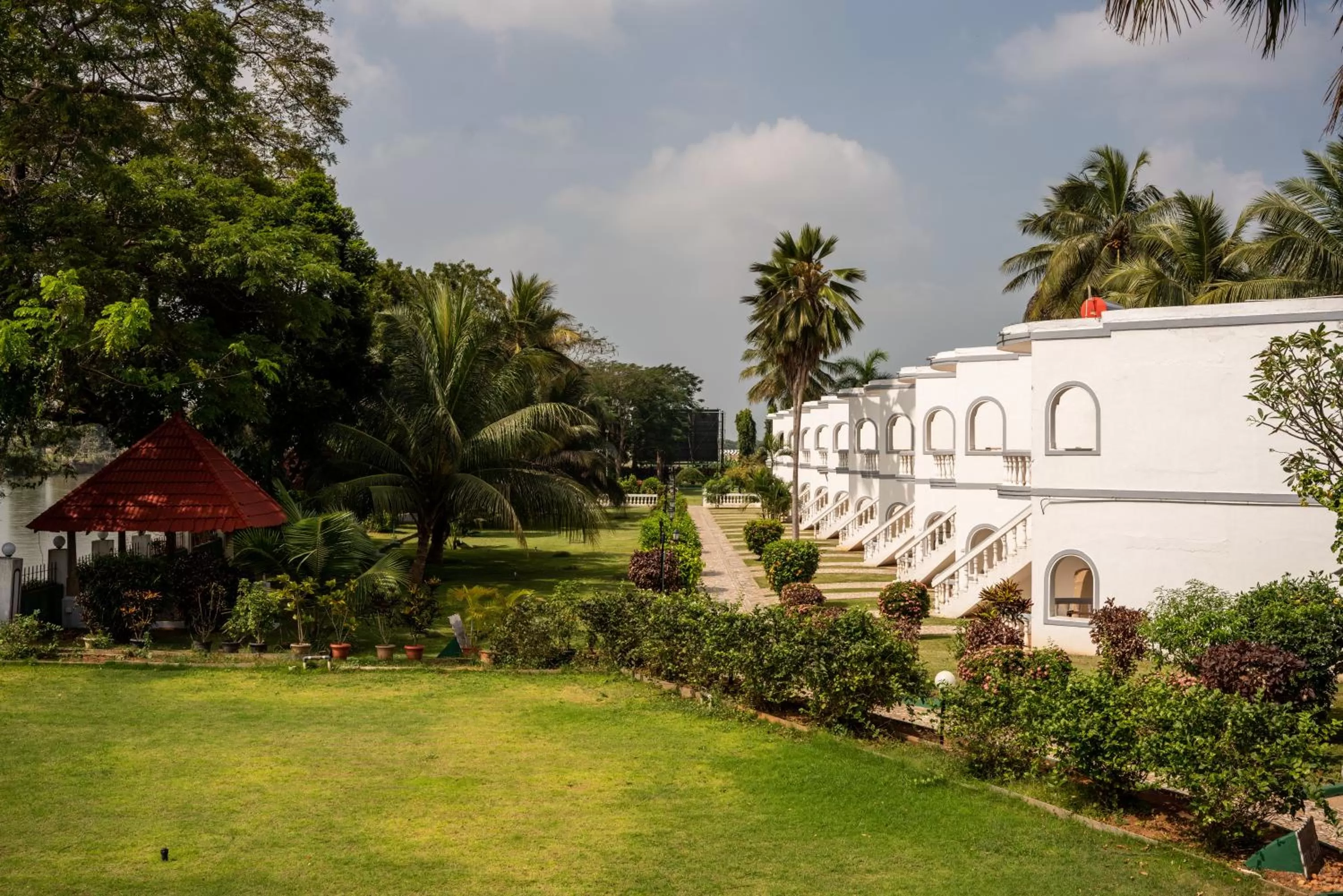 Garden in GReaT Trails Riverview Thanjavur By GRT Hotels