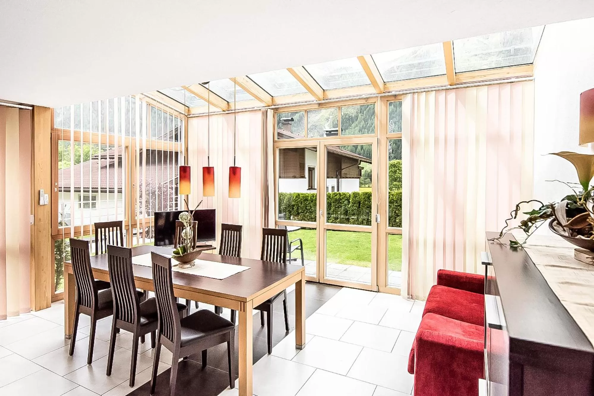 Dining area in Apart Relax