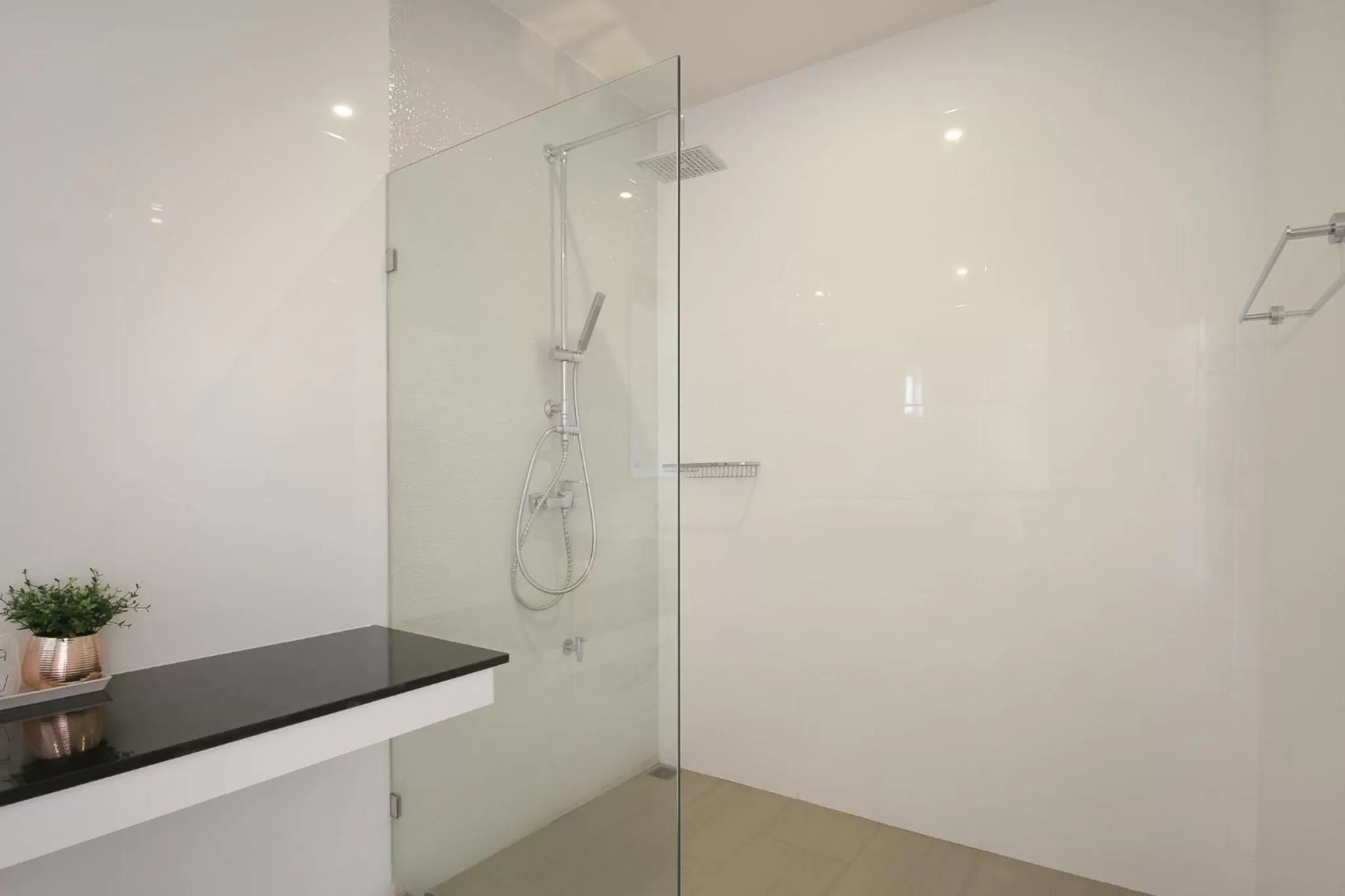 Bathroom in AKARD Private Villas Sattahip