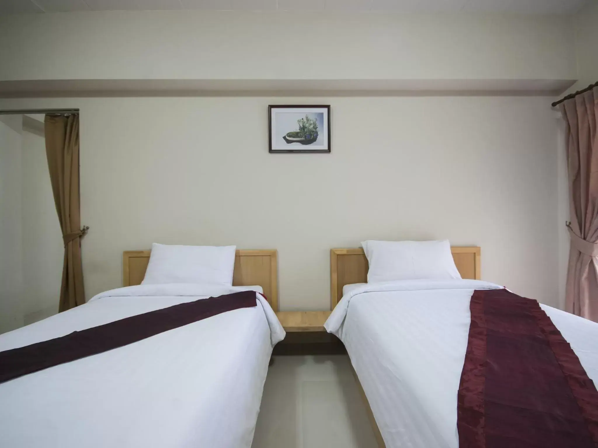 Deluxe Twin Room in P Park Residence Charansanitwong Deluxe Twin Room in P Park Residence Charansanitwong