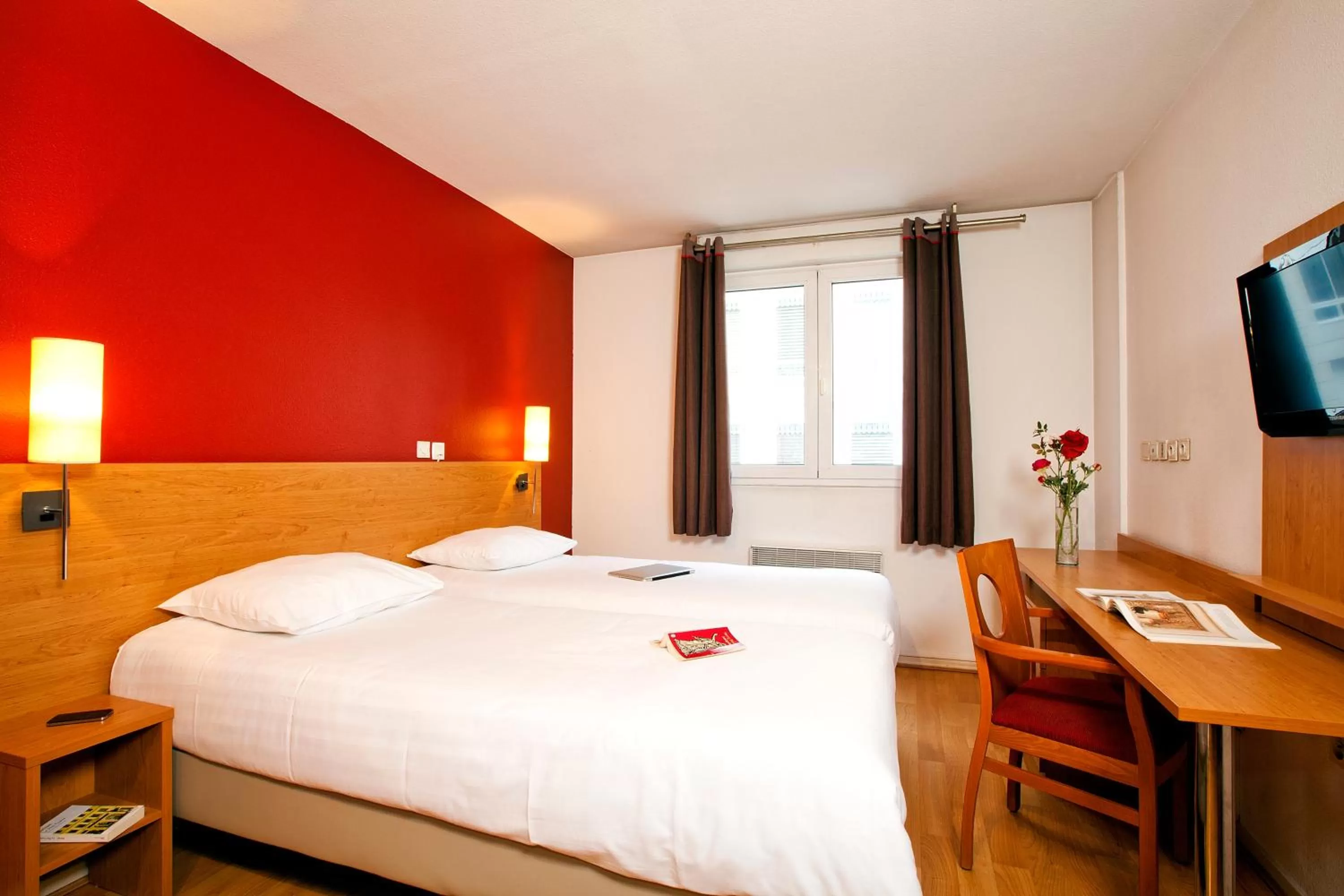 Bedroom in Séjours & Affaires Lyon Saxe-Gambetta