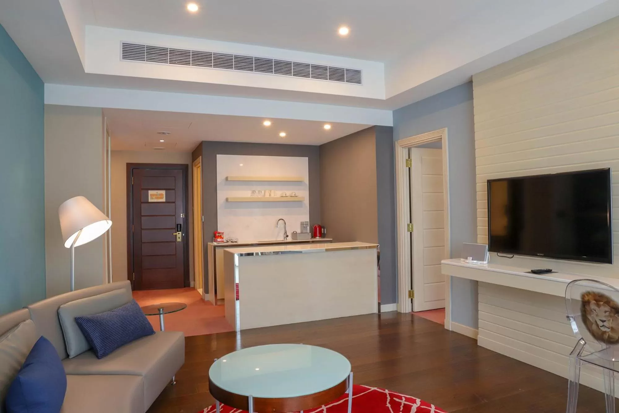 Living room in Grand Victoria Hotel