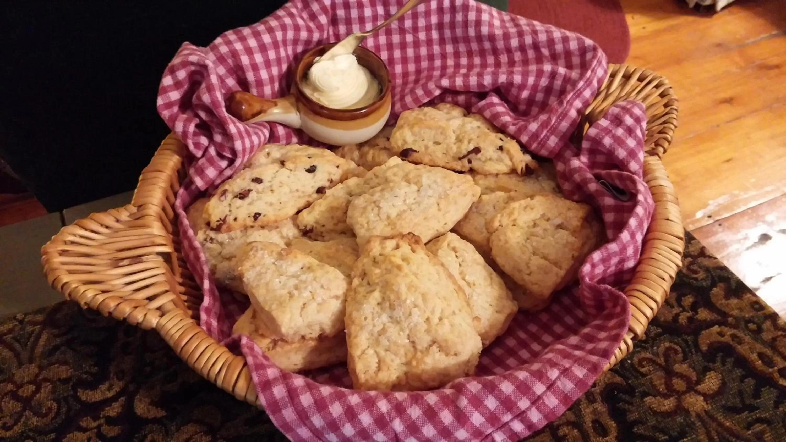 Restaurant/places to eat in Benjamin Prescott Inn