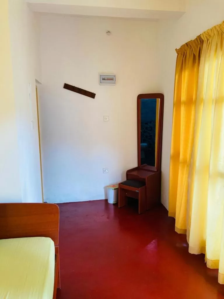 TV/Entertainment Center in Silent Nest