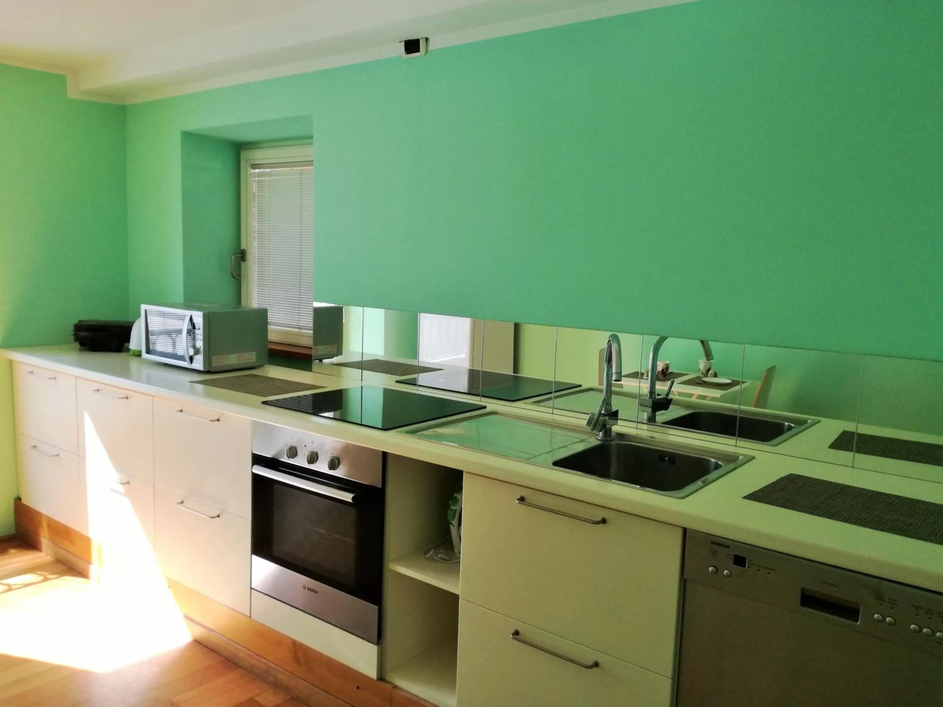 Kitchen or kitchenette in Zaffiro Blu Airport