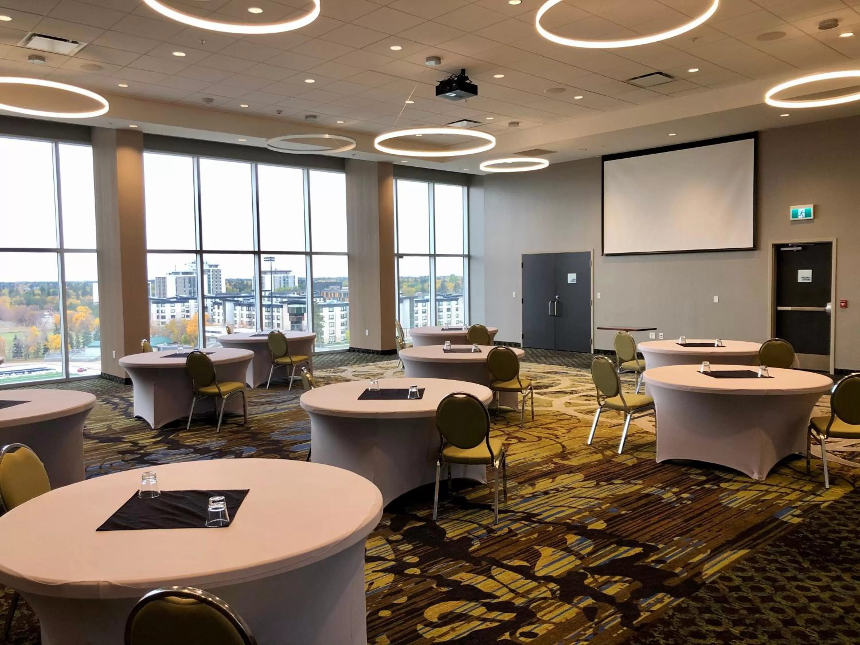 Banquet/Function facilities in Holiday Inn Express & Suites - Saskatoon East - University by IHG