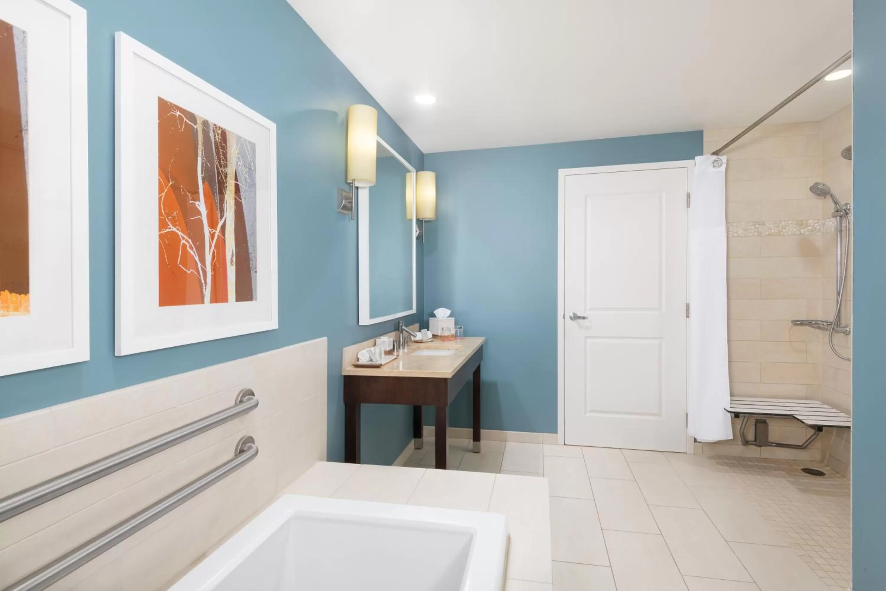 Bathroom in Hotel Indigo San Diego - Gaslamp Quarter by IHG