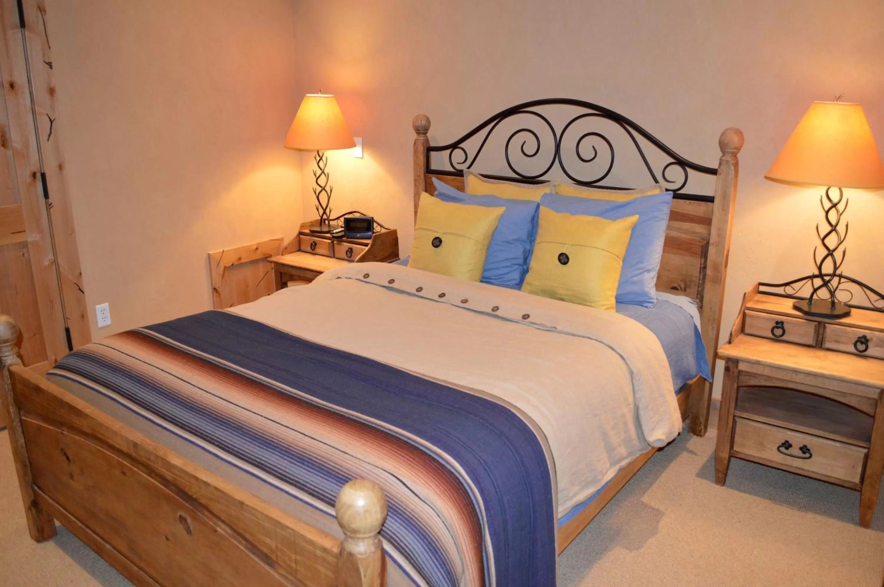 Bedroom, Bed in Niwot Inn & Spa