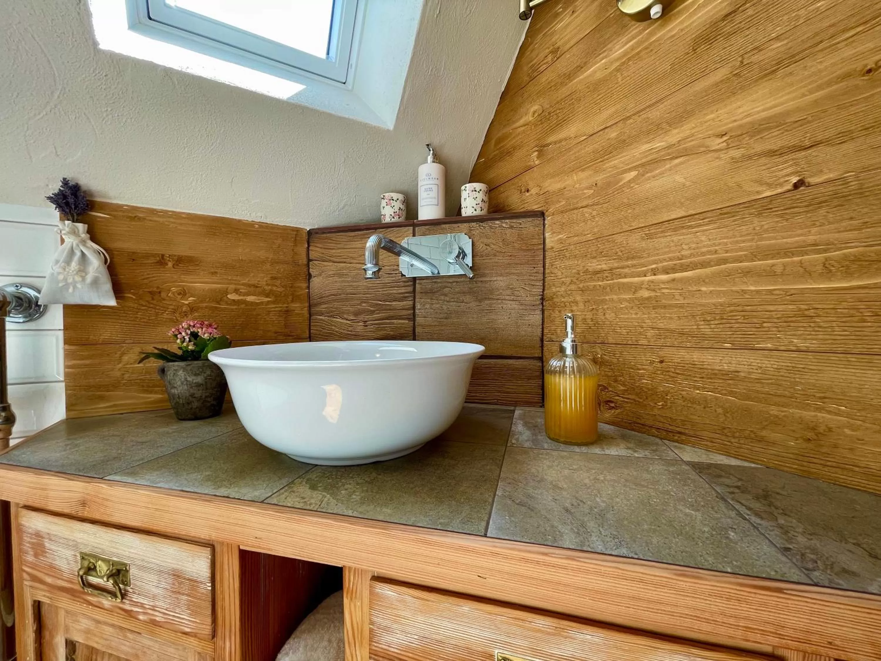 Bathroom in Weißt Du noch - Gästehäuser & Suiten