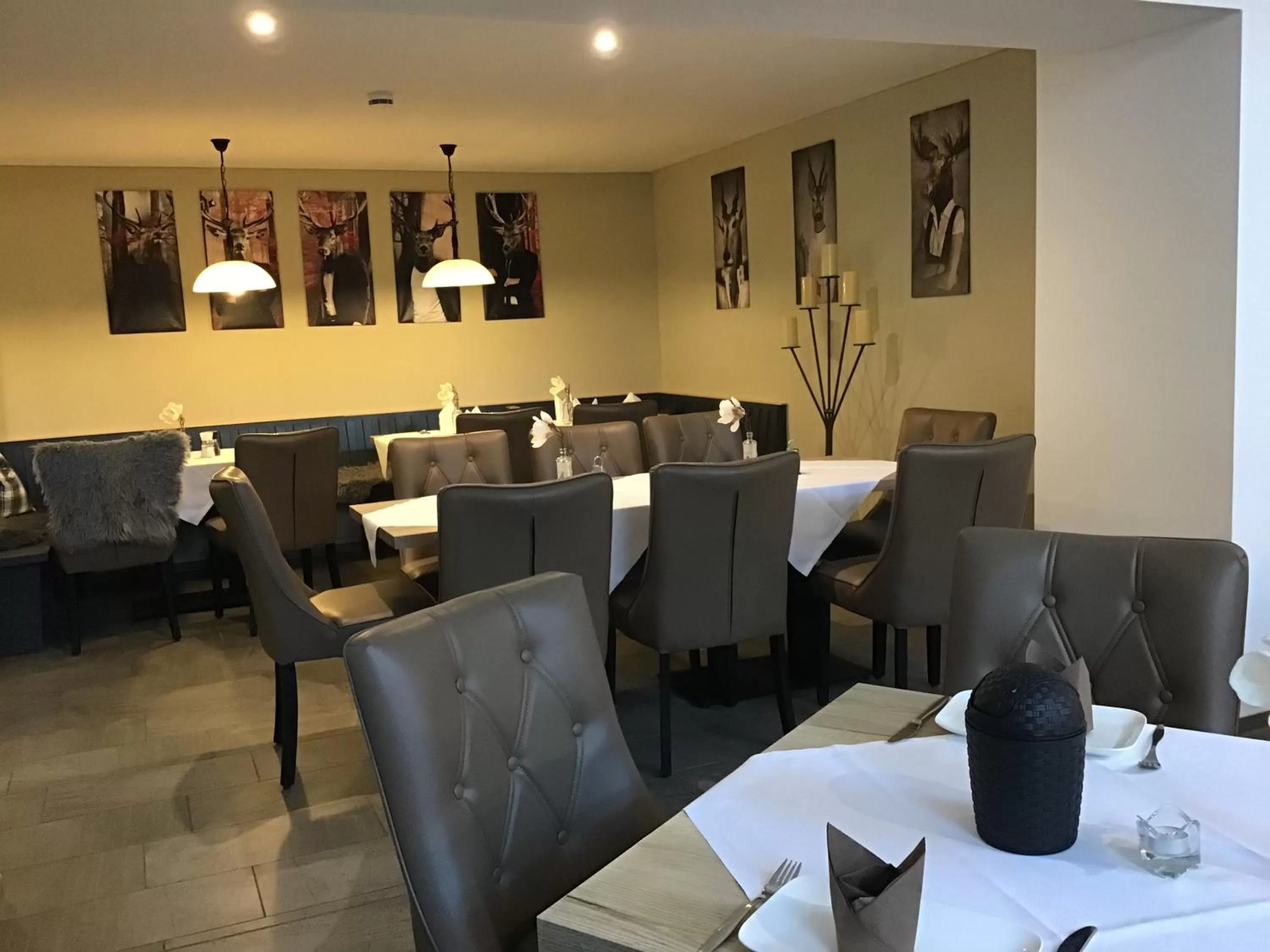 Restaurant/places to eat in Ehringer Hof