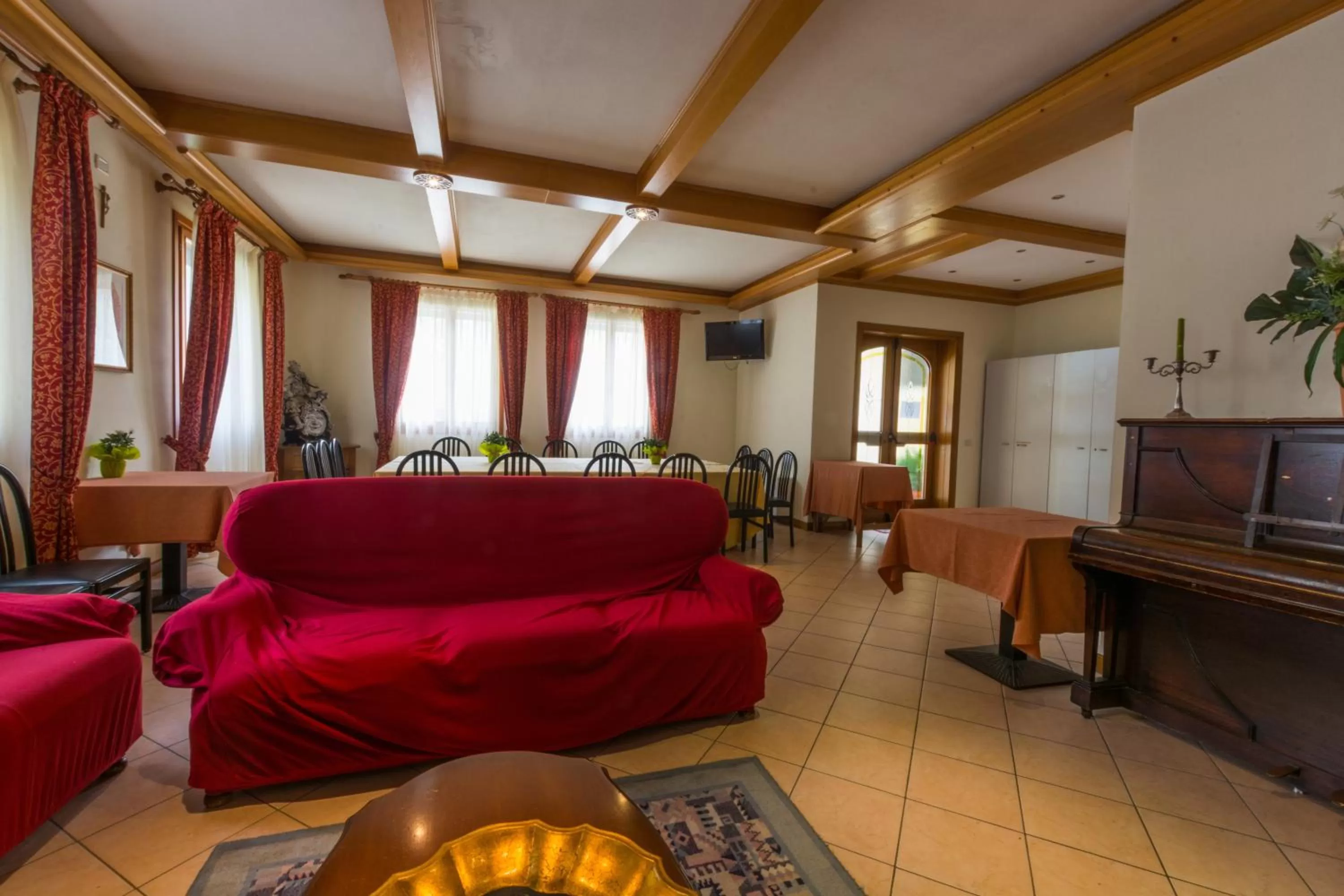 Seating Area in Albergo Dalla Mena