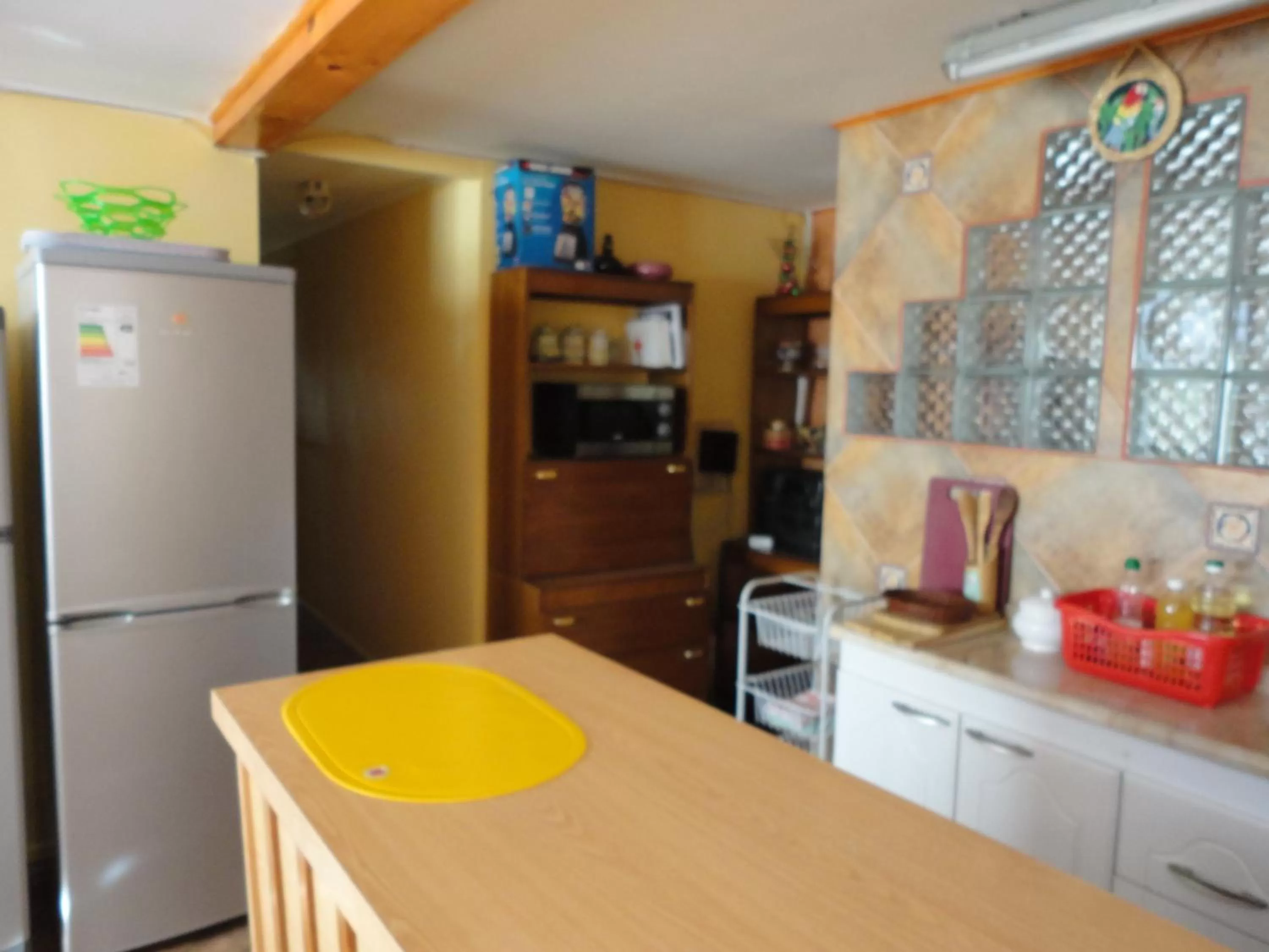 Kitchen or kitchenette, Kitchen/Kitchenette in Hostal Miramar