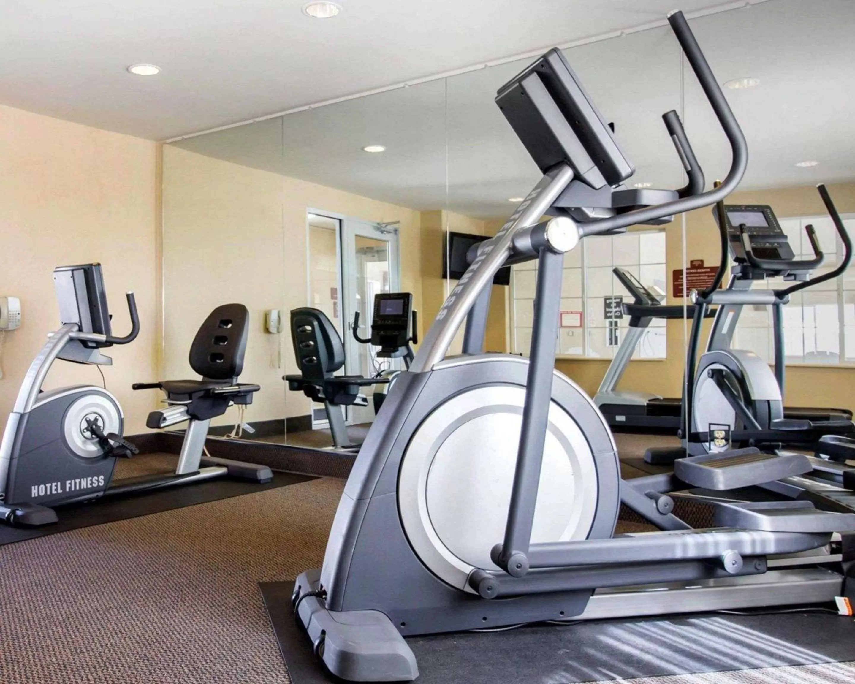 Fitness centre/facilities in Sleep Inn & Suites Evansville - Casper