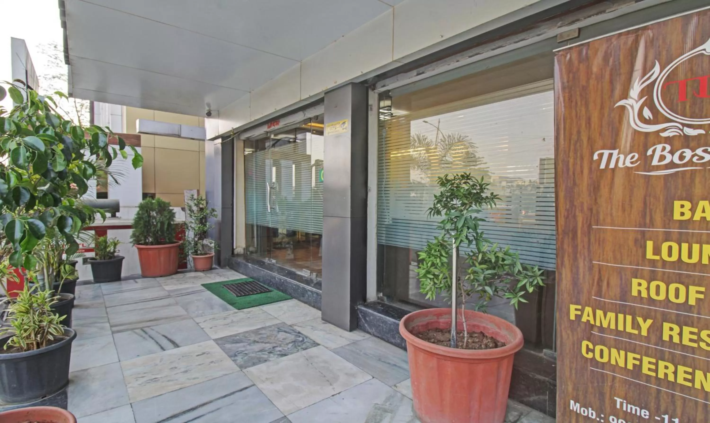 Facade/entrance in Treebo The Boss