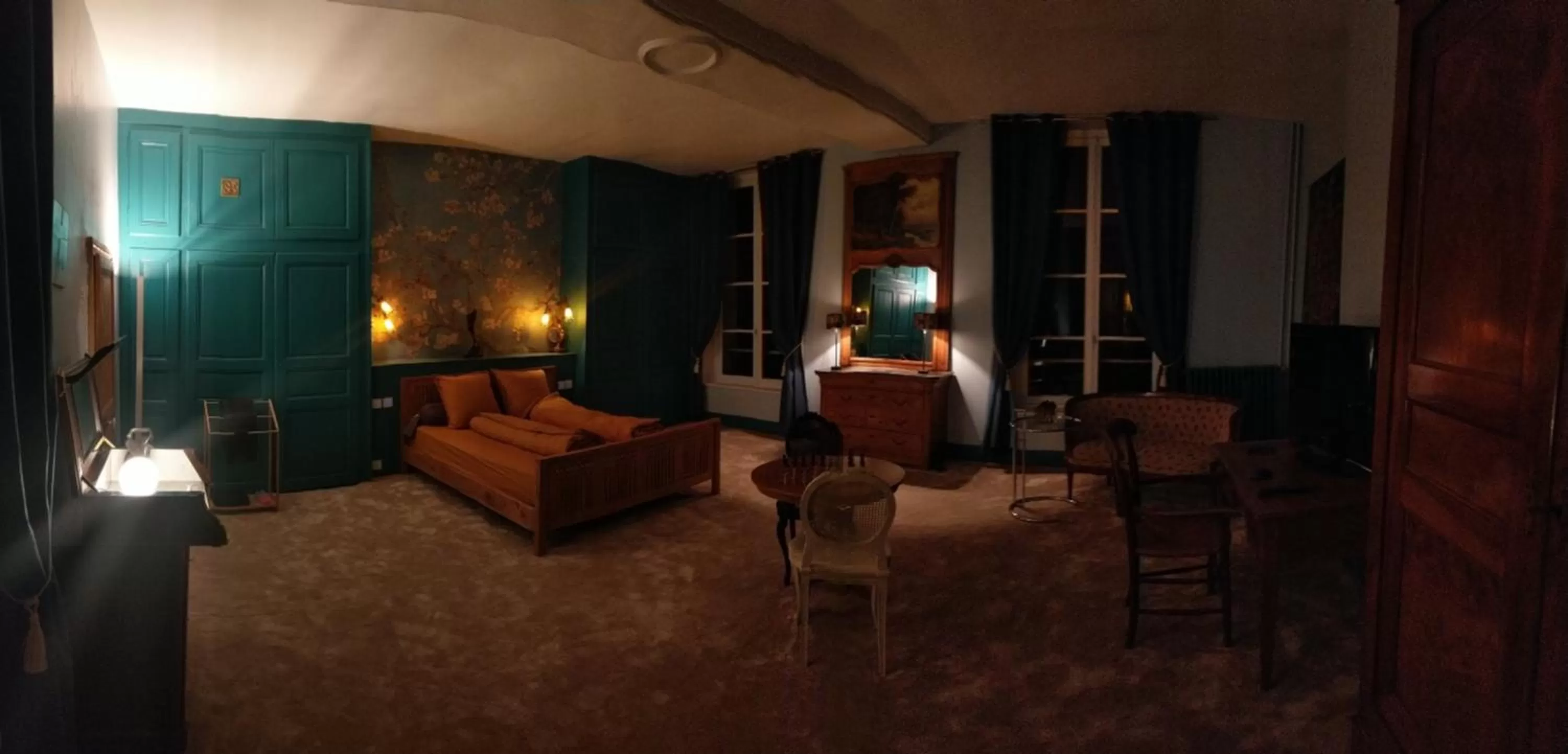 Bedroom, Seating Area in Le Grand Barrois