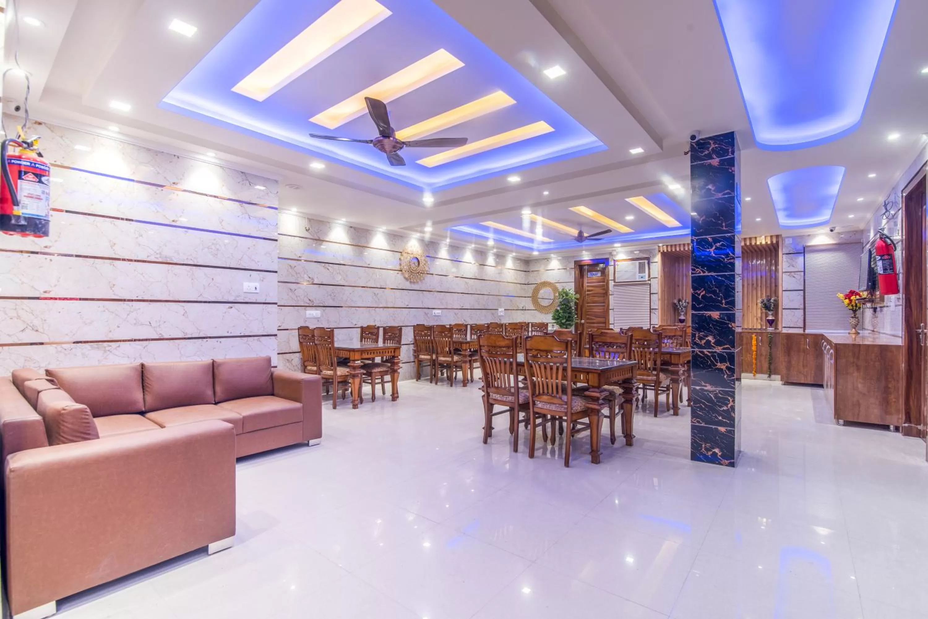Restaurant/places to eat in Hotel Festival Mahipalpur At Delhi Airport
