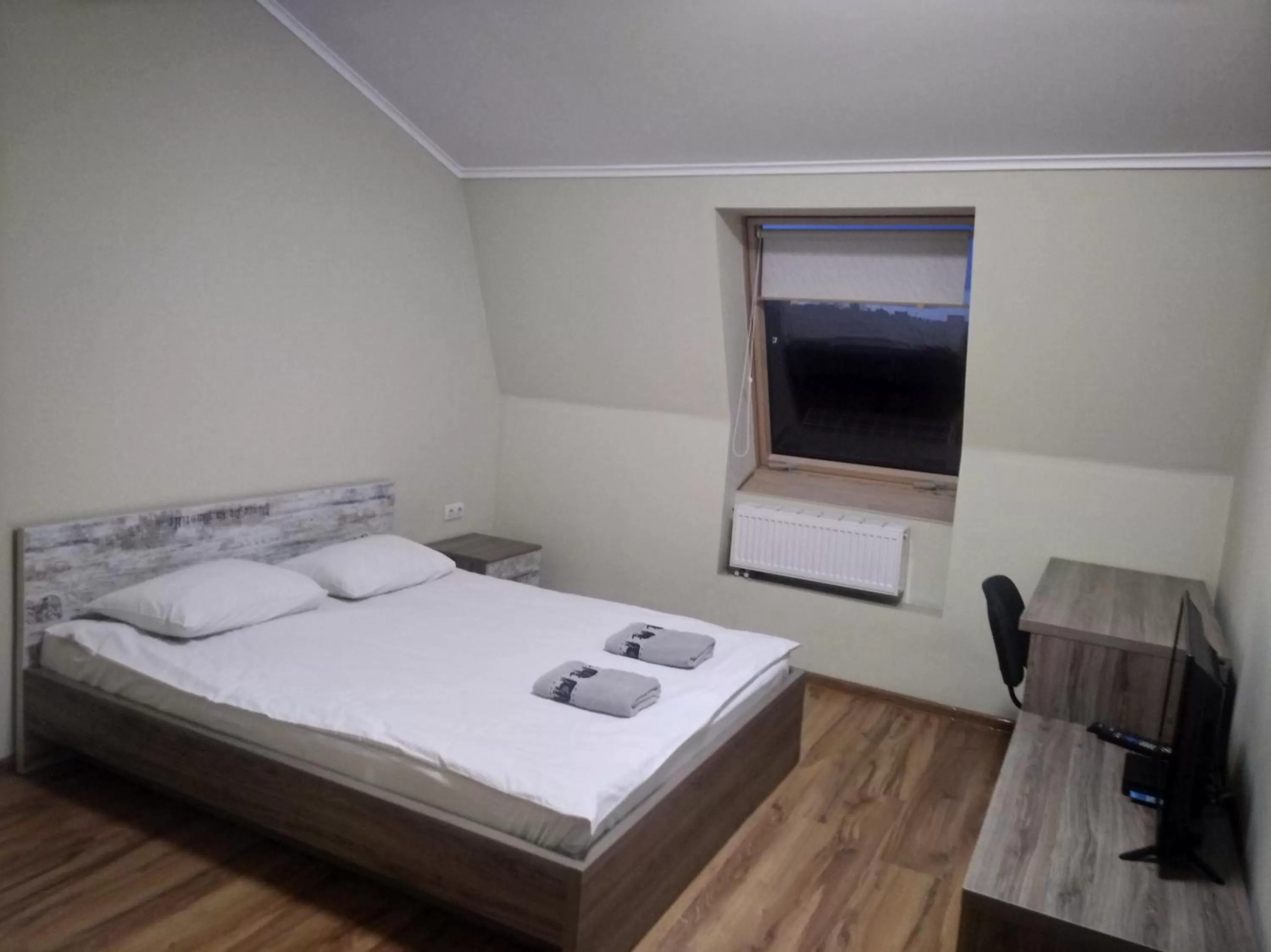 Bed in Budget Hotel Ekotel