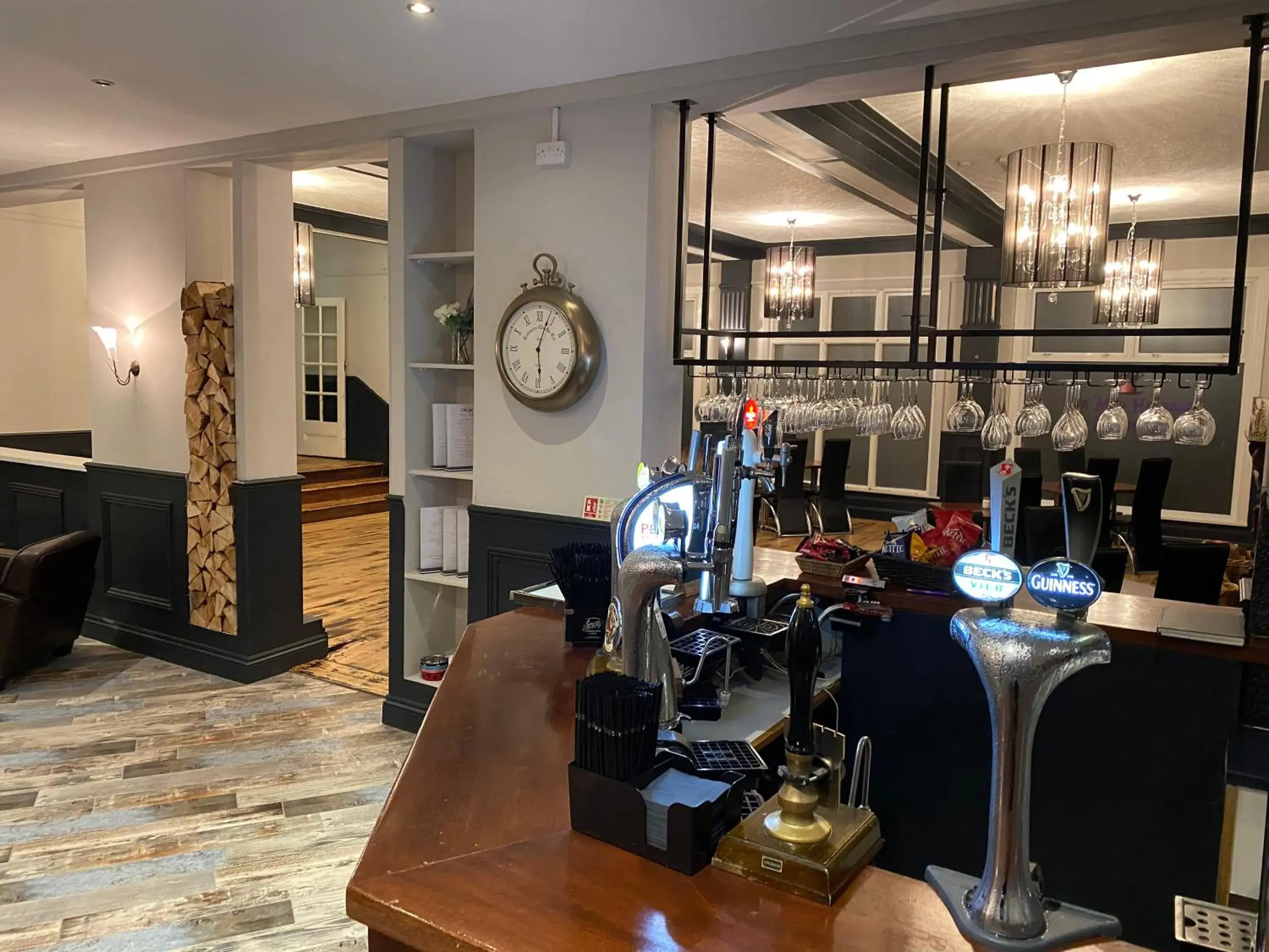 The Lilly Restaurant With Rooms The Lilly Restaurant With Rooms