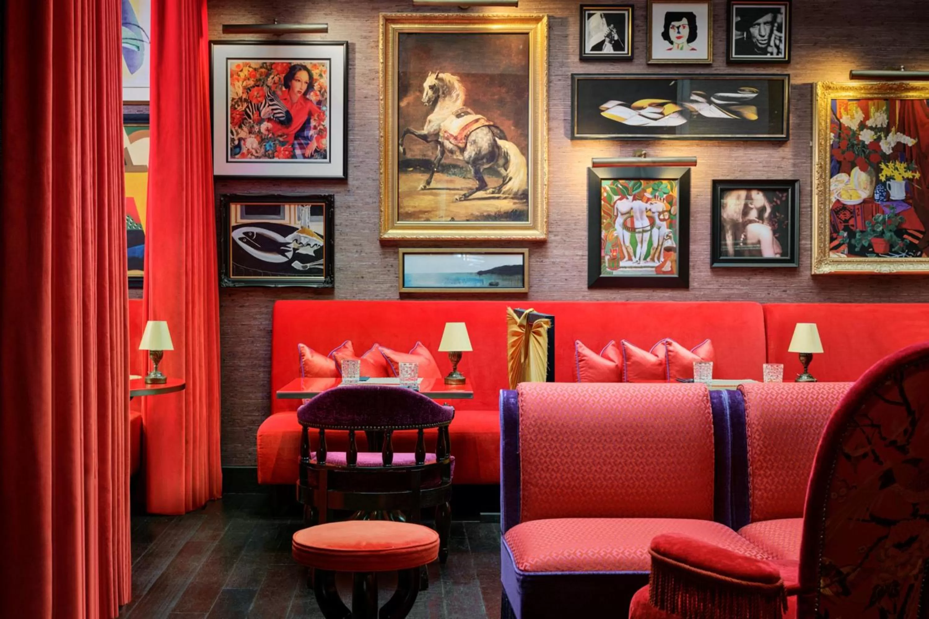 Restaurant/places to eat in The Vagabond Club, a Tribute Portfolio Hotel Singapore