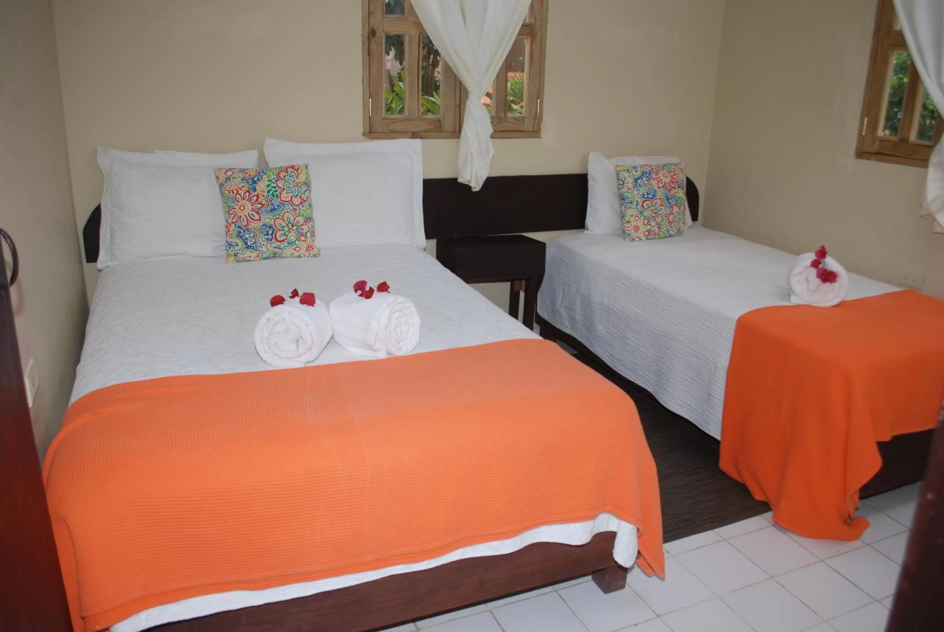 Bedroom, Bed in Hotel Rancho Constanza & Cabañas de la Montaña