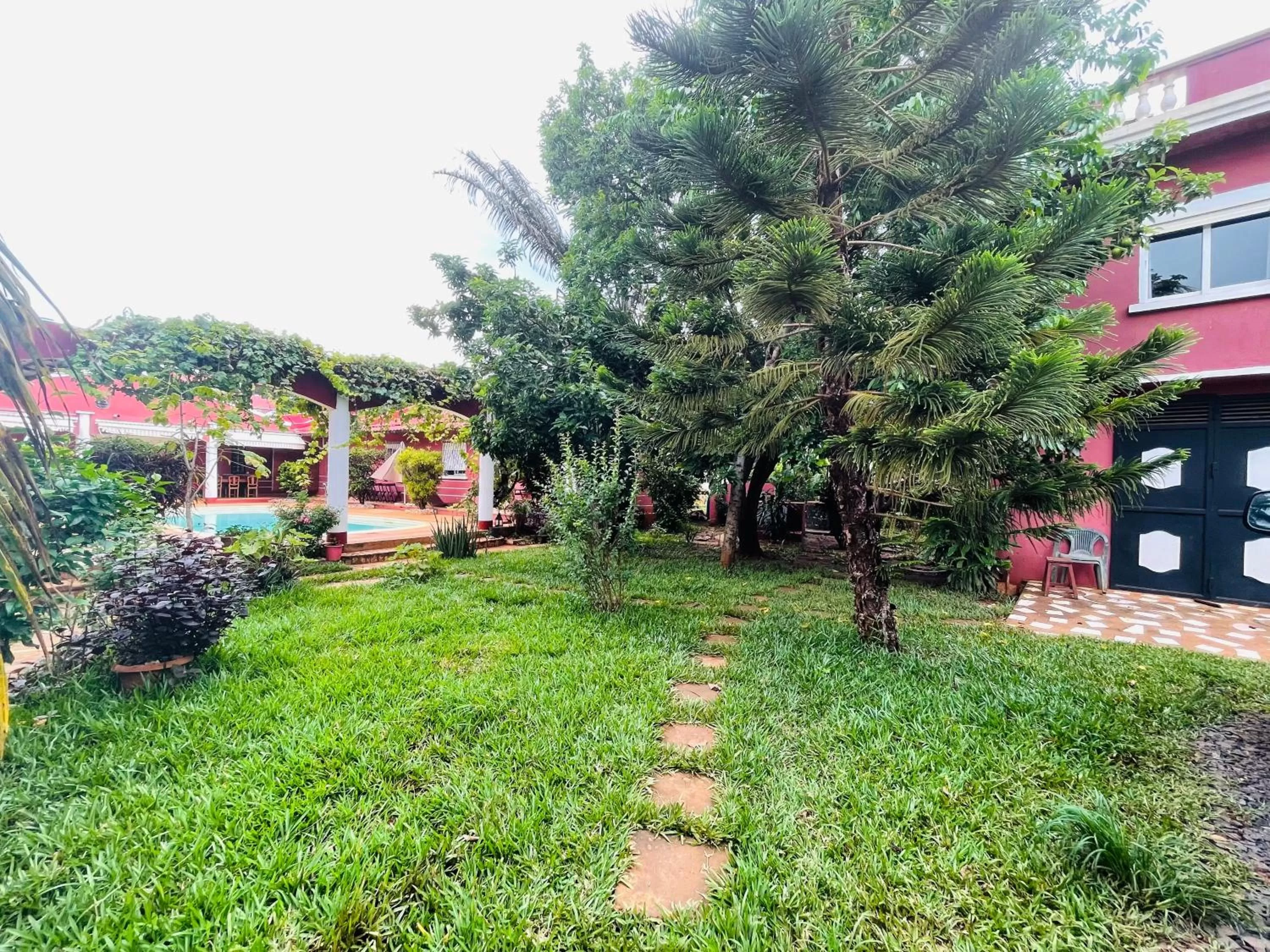 Garden in Régina Lodge Diégo Suarez Madagascar