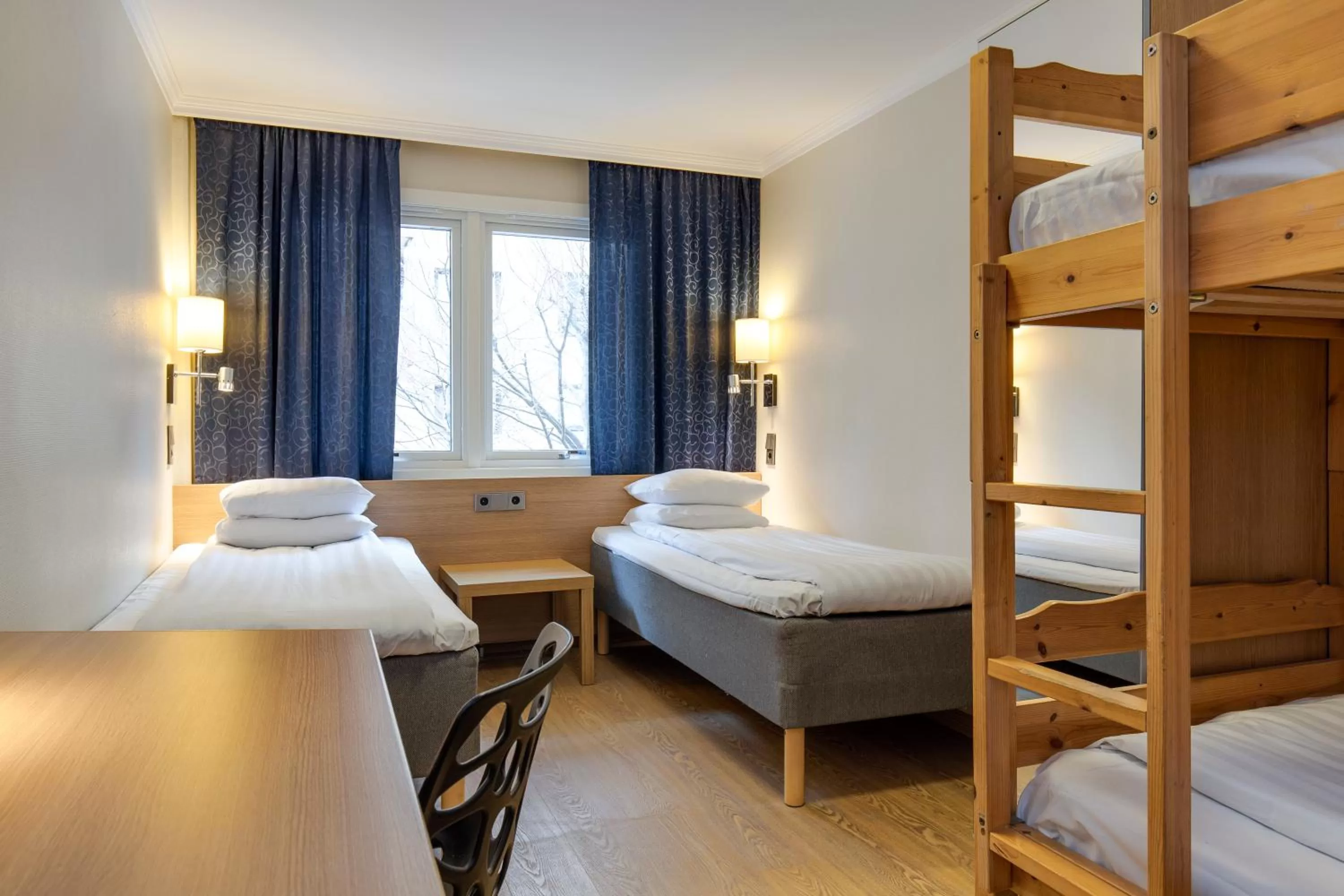 Bedroom, Bed in Göteborgs Mini-Hotel