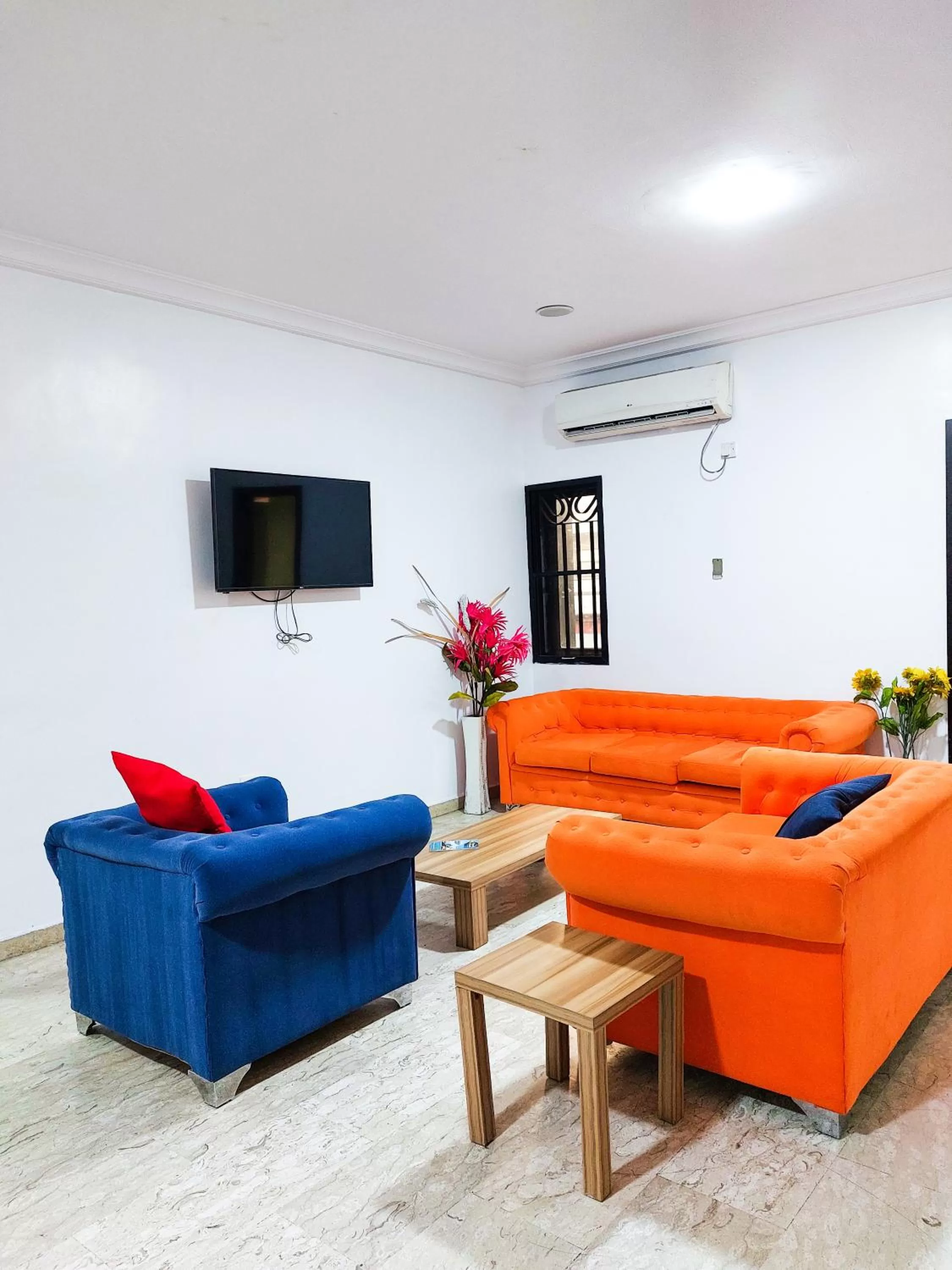 Seating Area in HIS Dulce Apartments