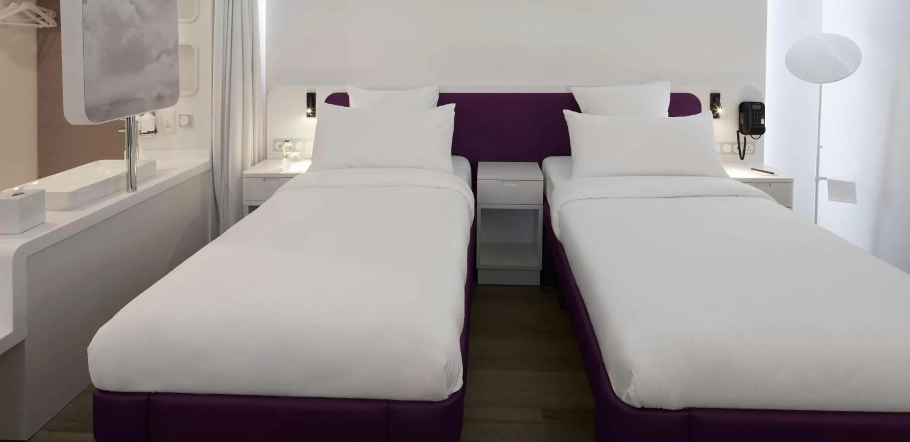 Bedroom, Bed in YOTELAIR Istanbul Airport, Duty free - International Transit area