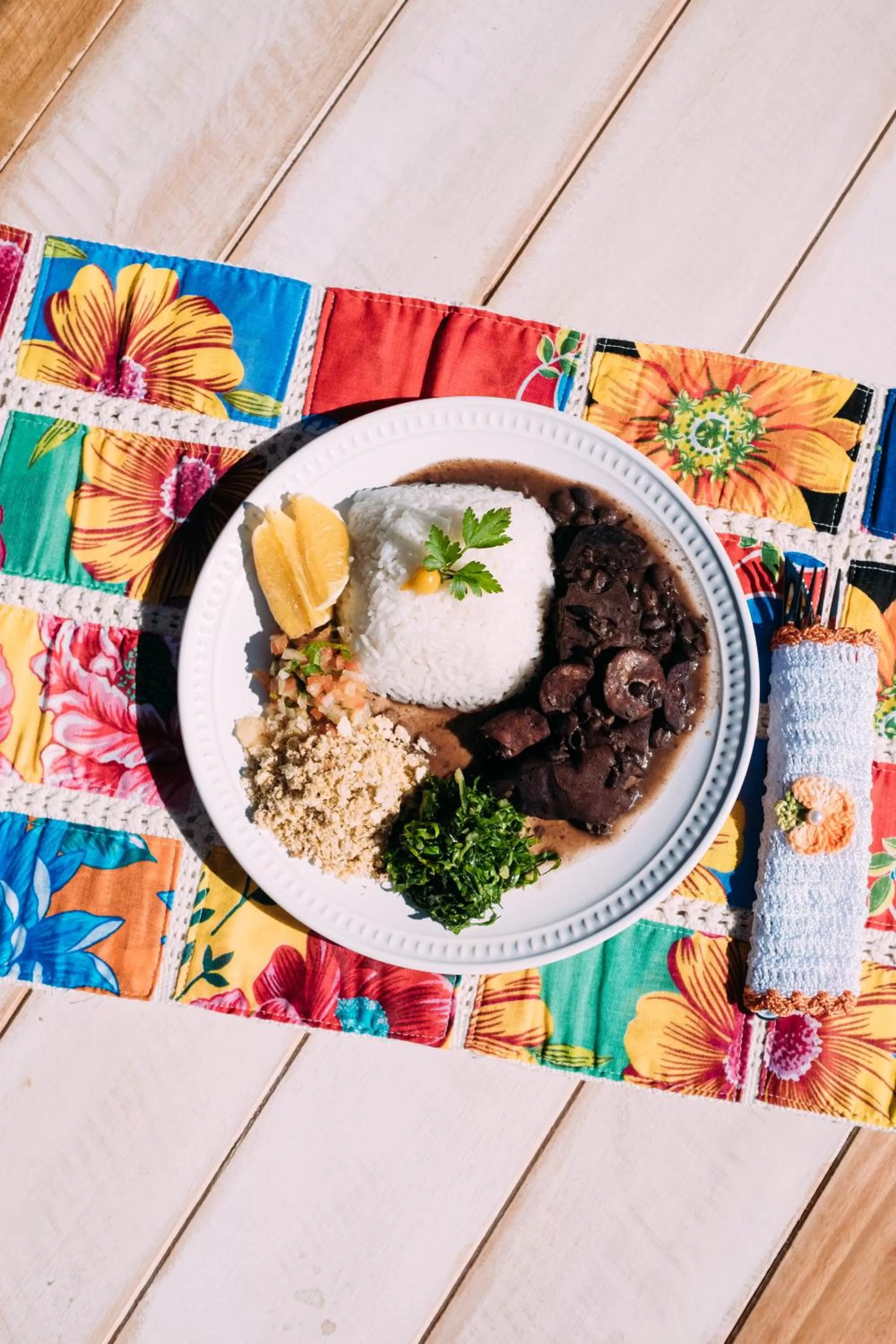 Restaurant/places to eat in Pousada Trem Chic