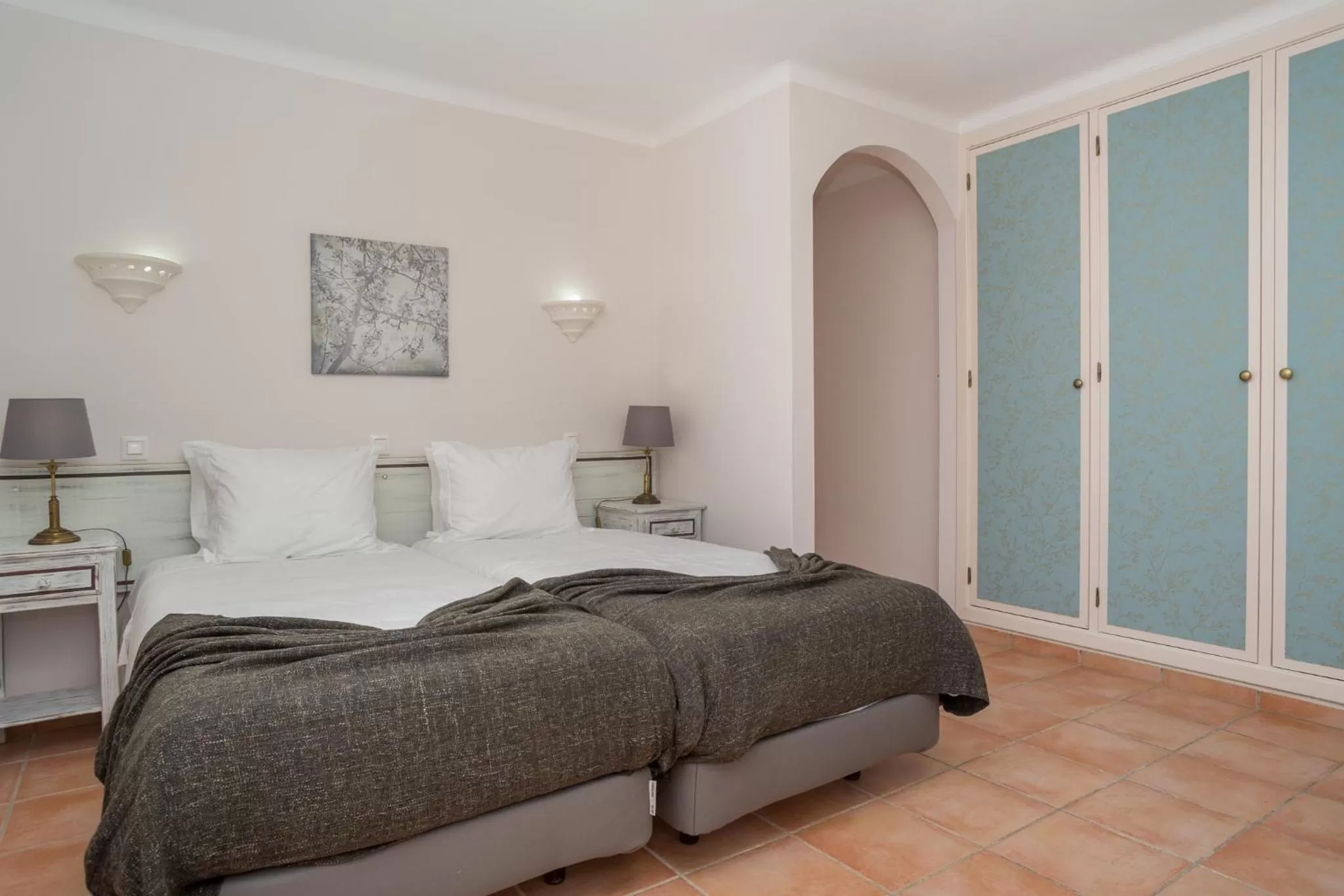 Bed in Colina da Lapa & Villas