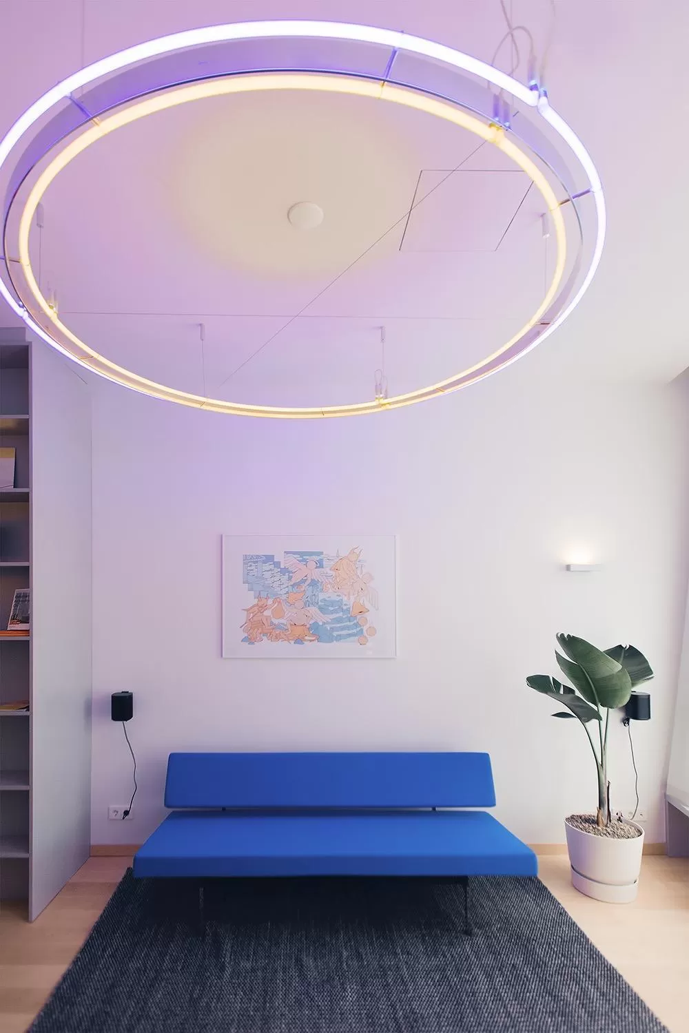 Property building, Bed in 171. Urban Design Hotel