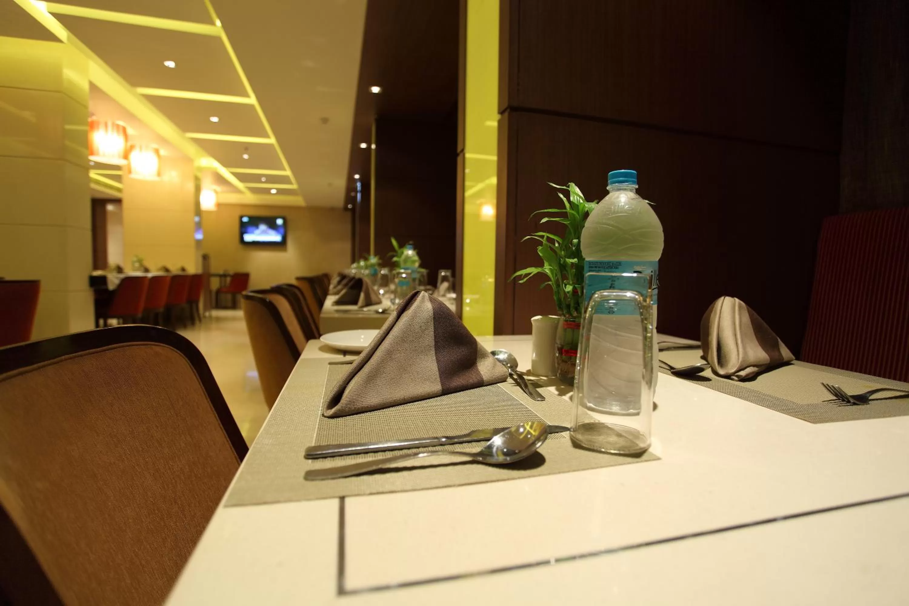 Restaurant/places to eat in Comfort Inn Legacy