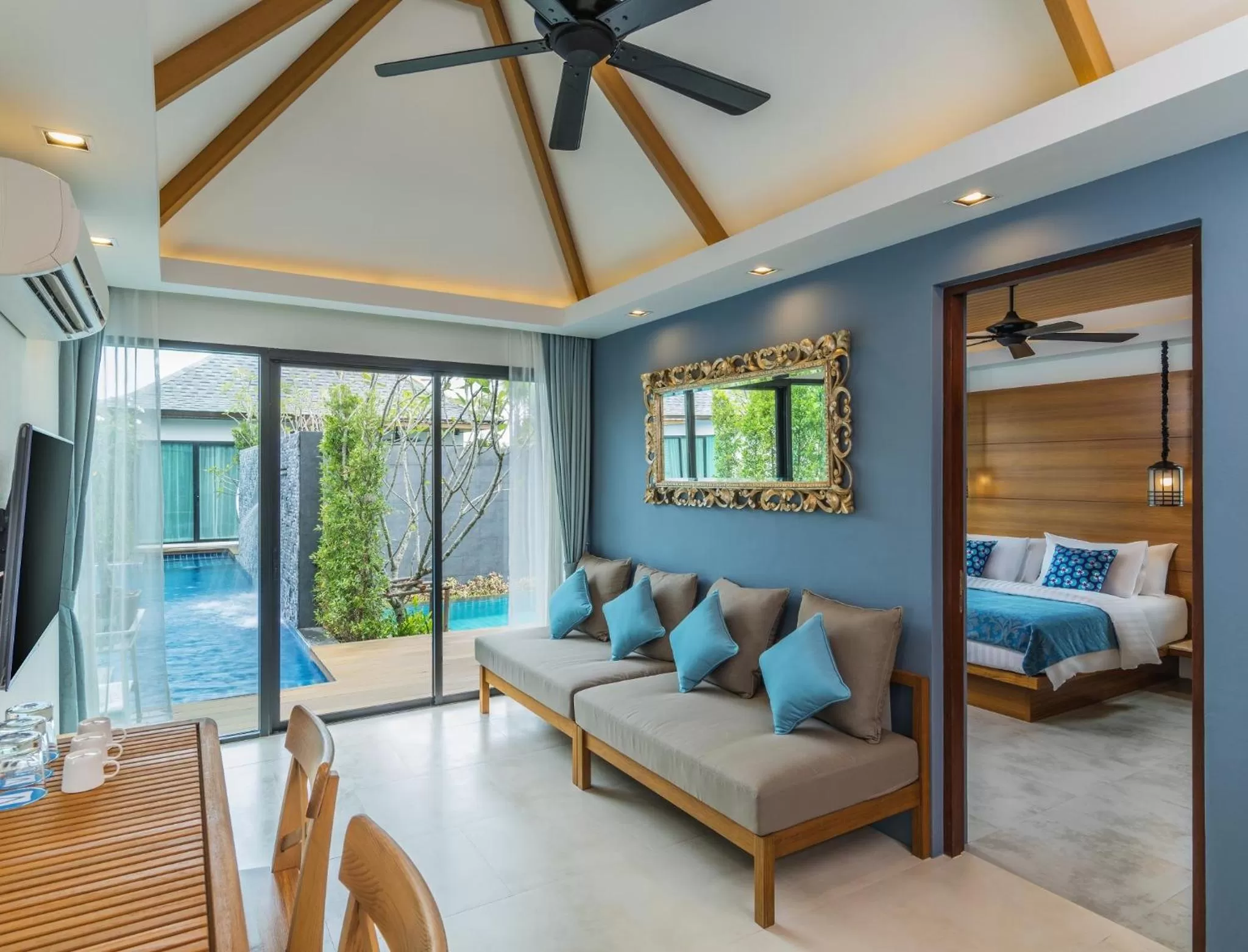 Living room, Bed in Vann Hua Hin Resort