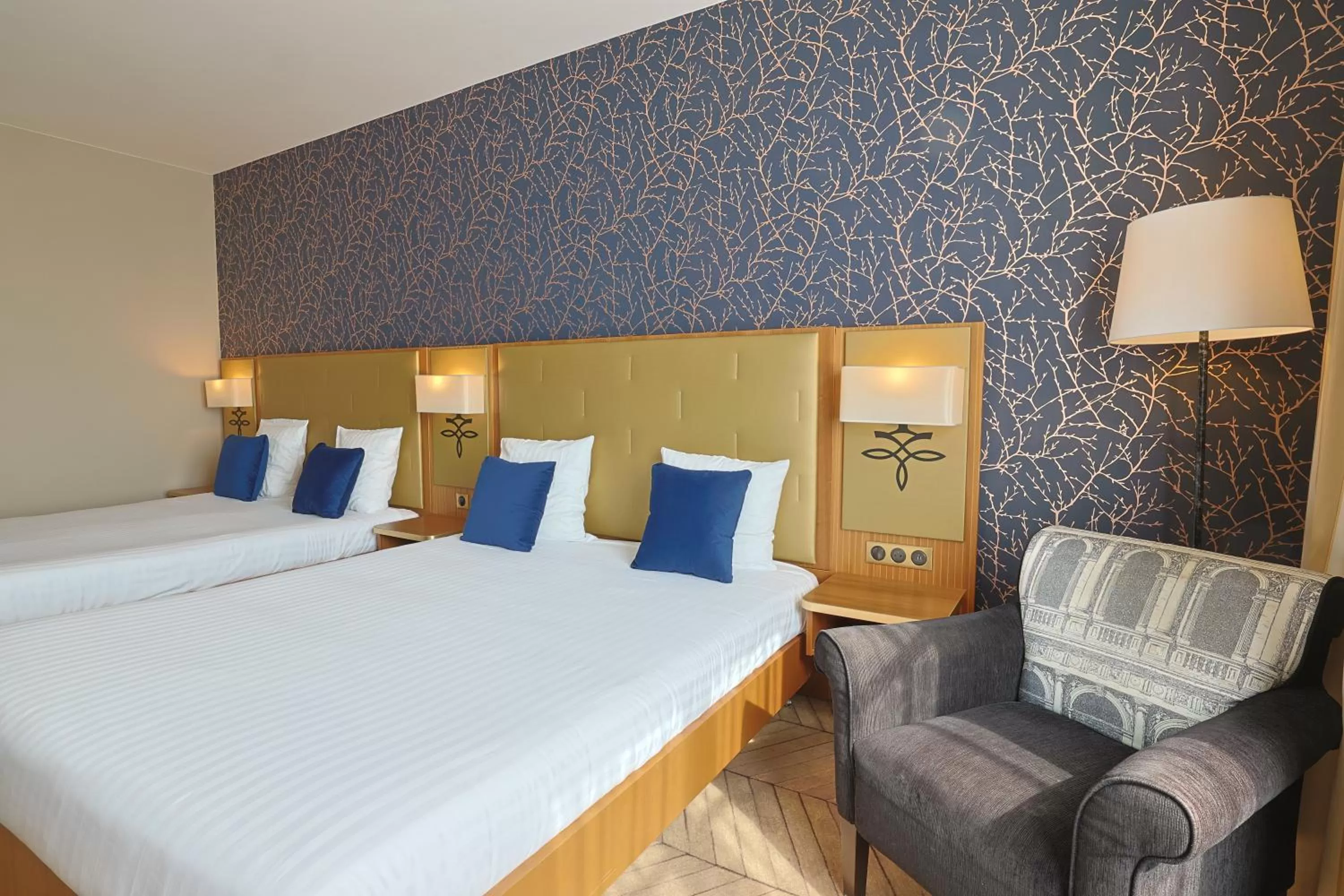 Bed in Dream Castle Hotel Marne La Vallee