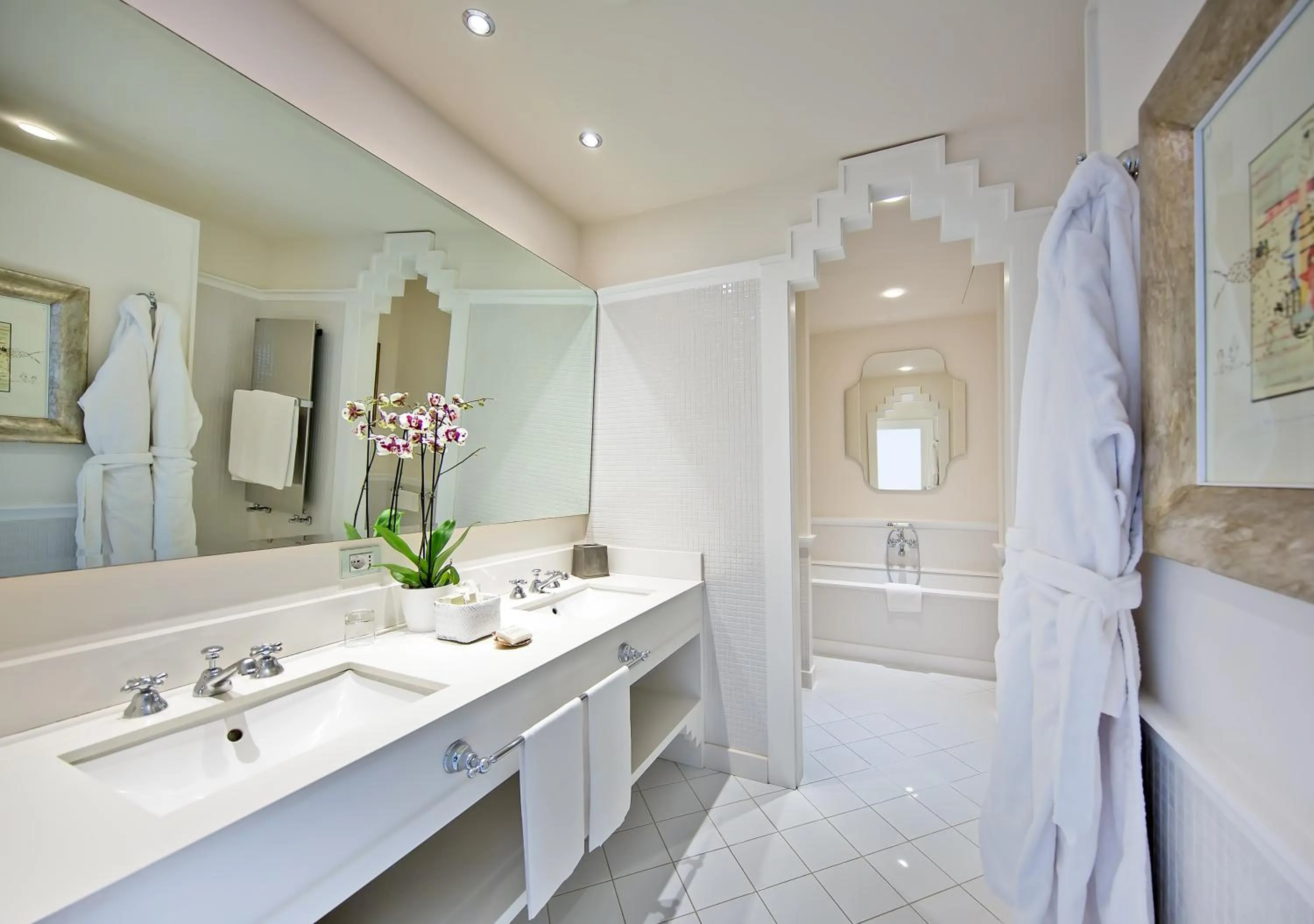 Shower in Bellevue Syrene