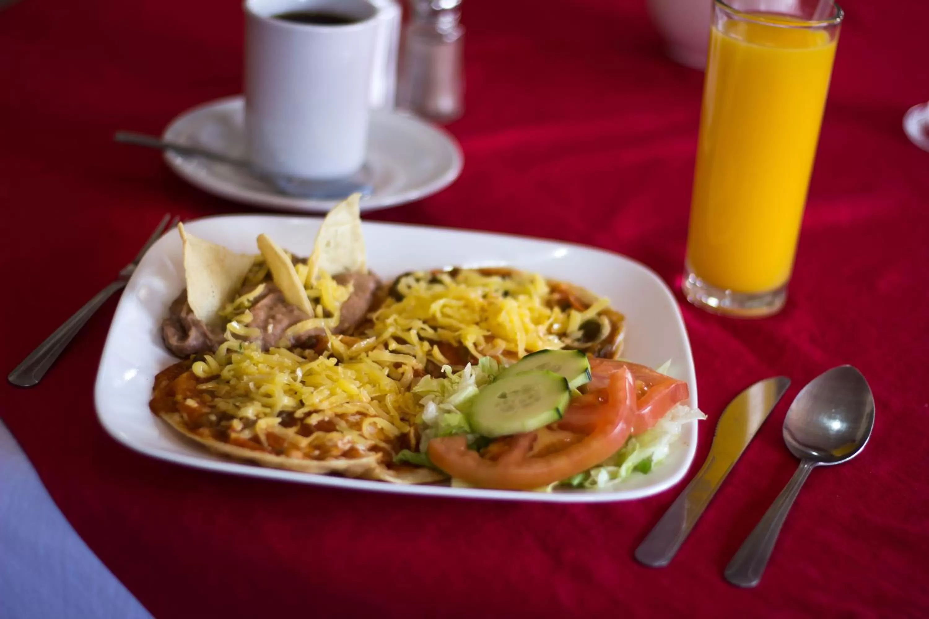 Breakfast in HOTEL & SUITES MARROD