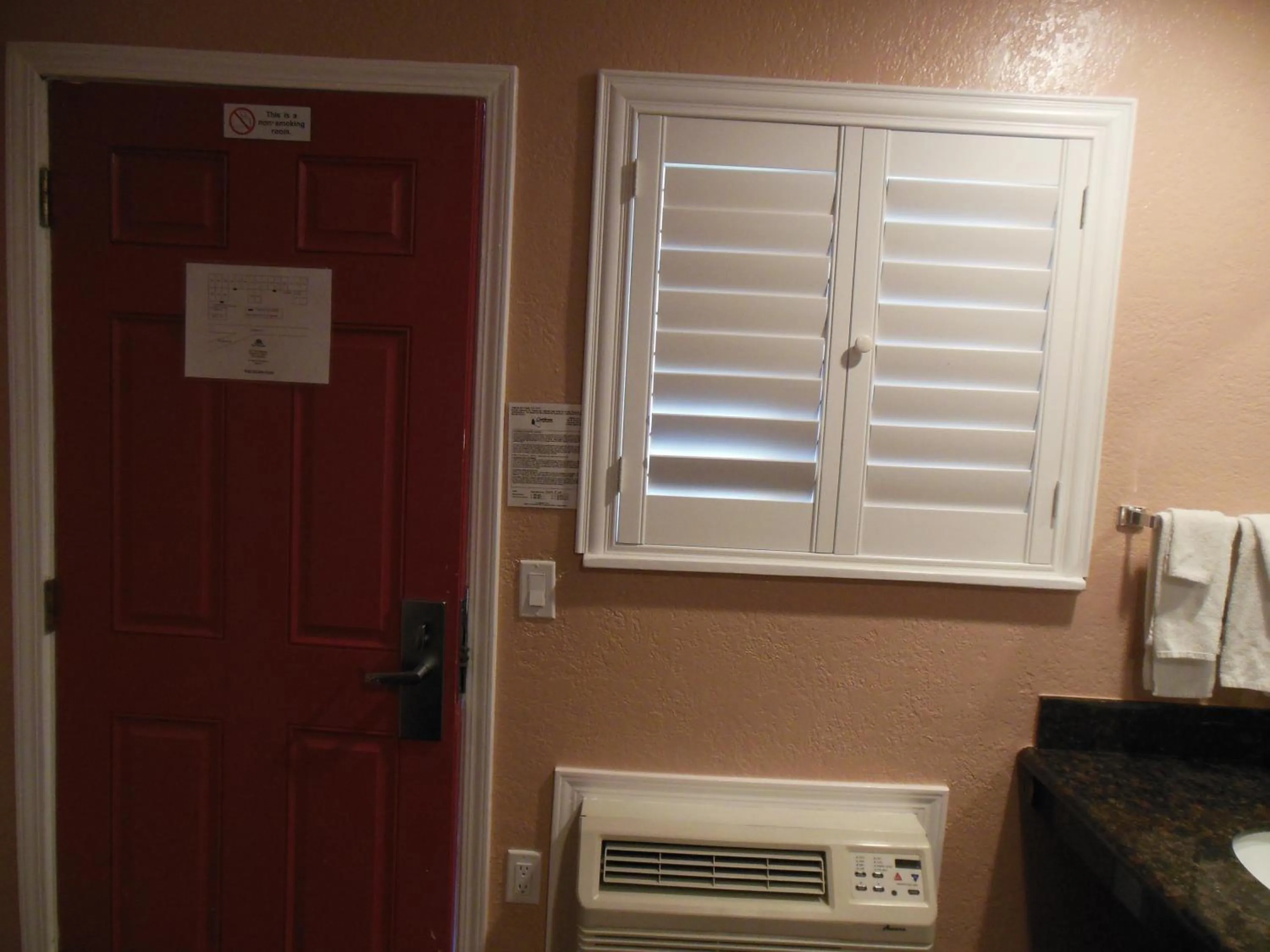 Decorative detail in Sealamp Inn