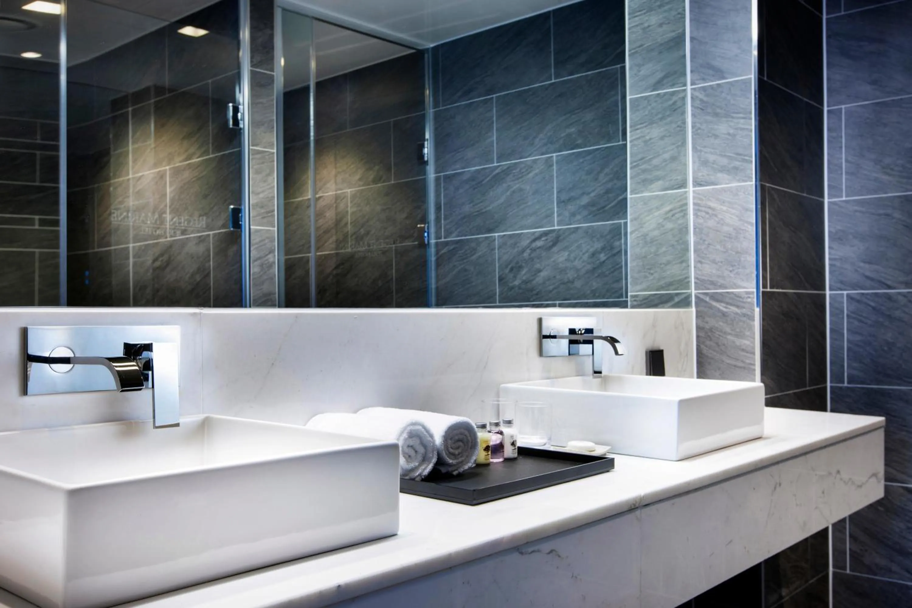 Bathroom in Hotel Regent Marine The Blue