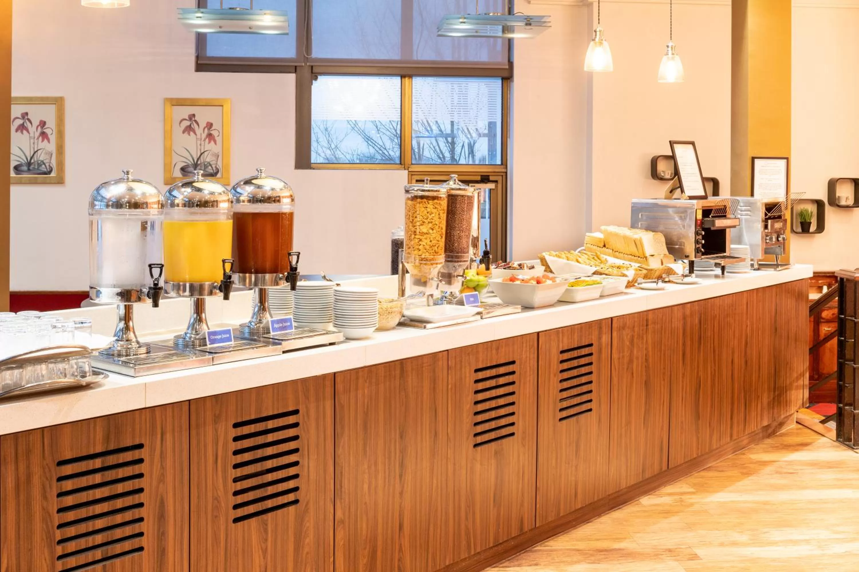 Food and drinks in Copthorne Hotel Slough Windsor