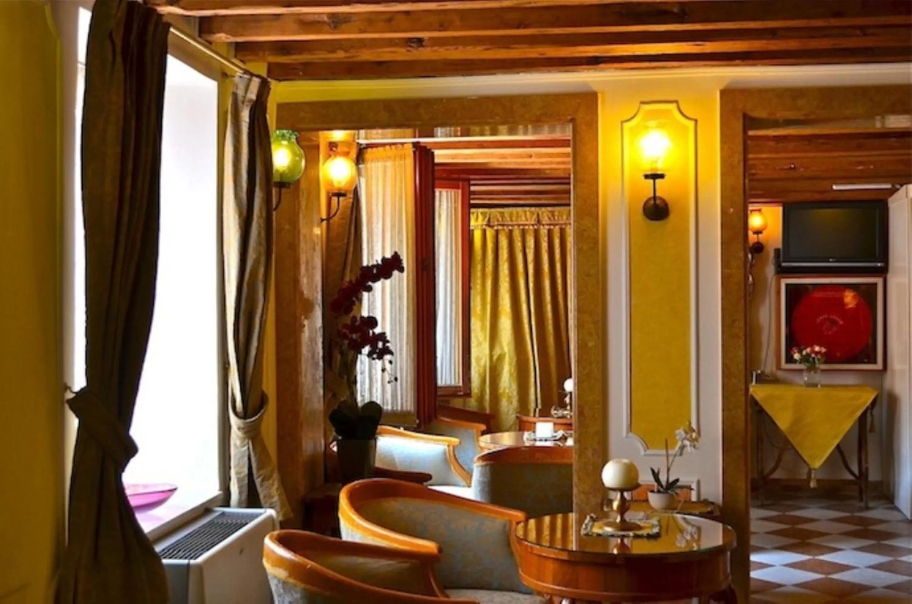 Lobby or reception in H O T E L S A N G A L L O l