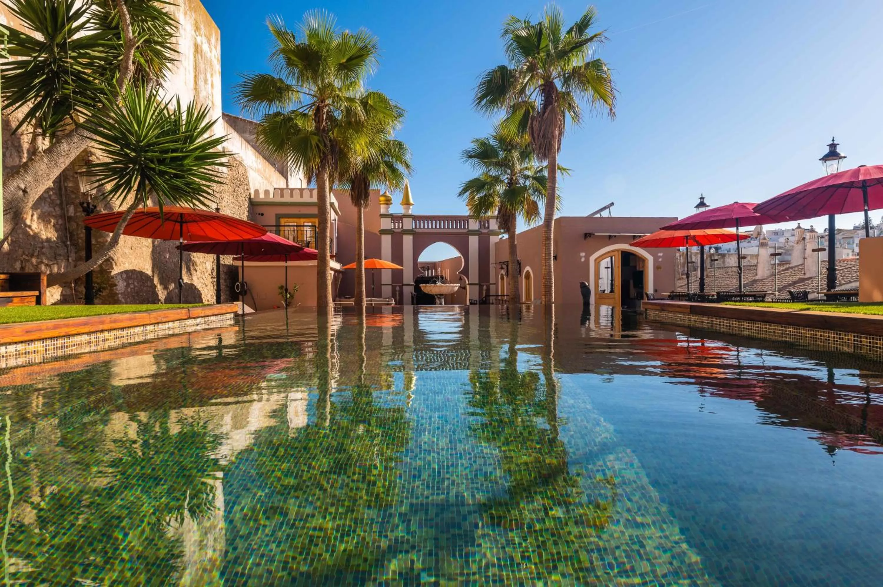 Swimming pool in Vila Origens Boutique Hotel Albufeira – Adults Only